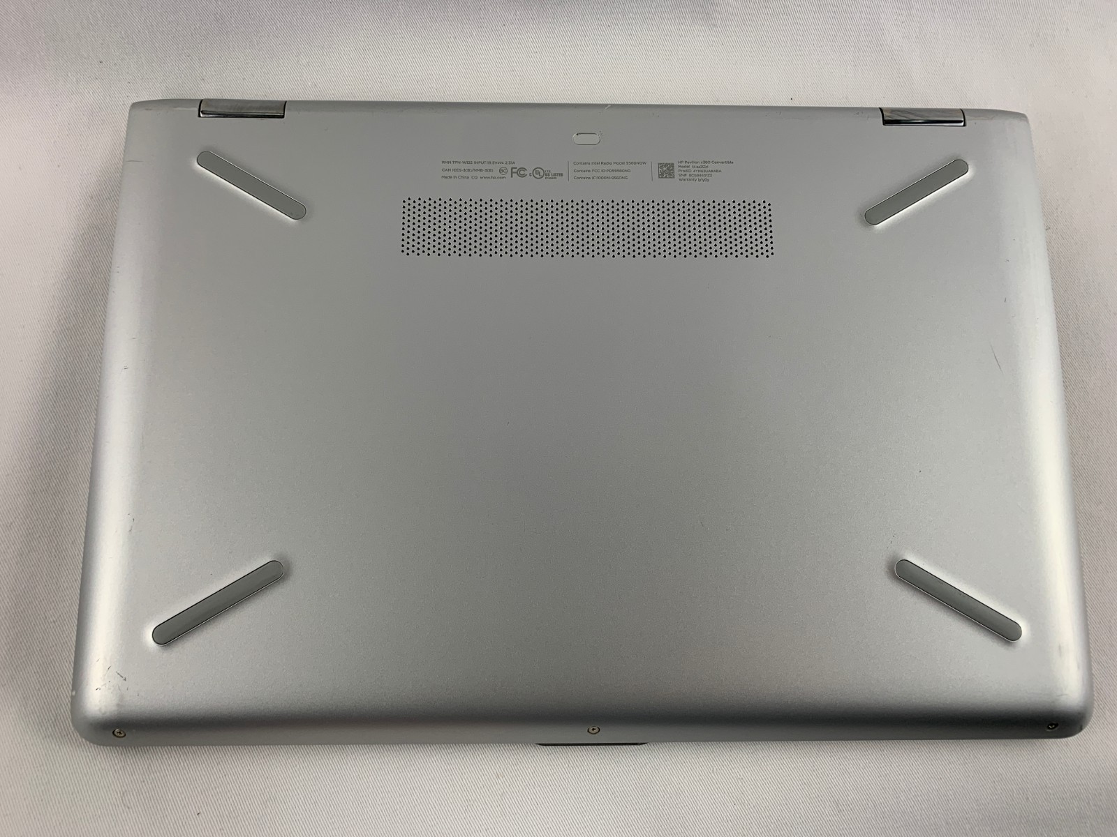 HP 14-ba253cl, Intel Core i5-8265U 1.6GHz For Parts/ Repairs, Cracked Screen