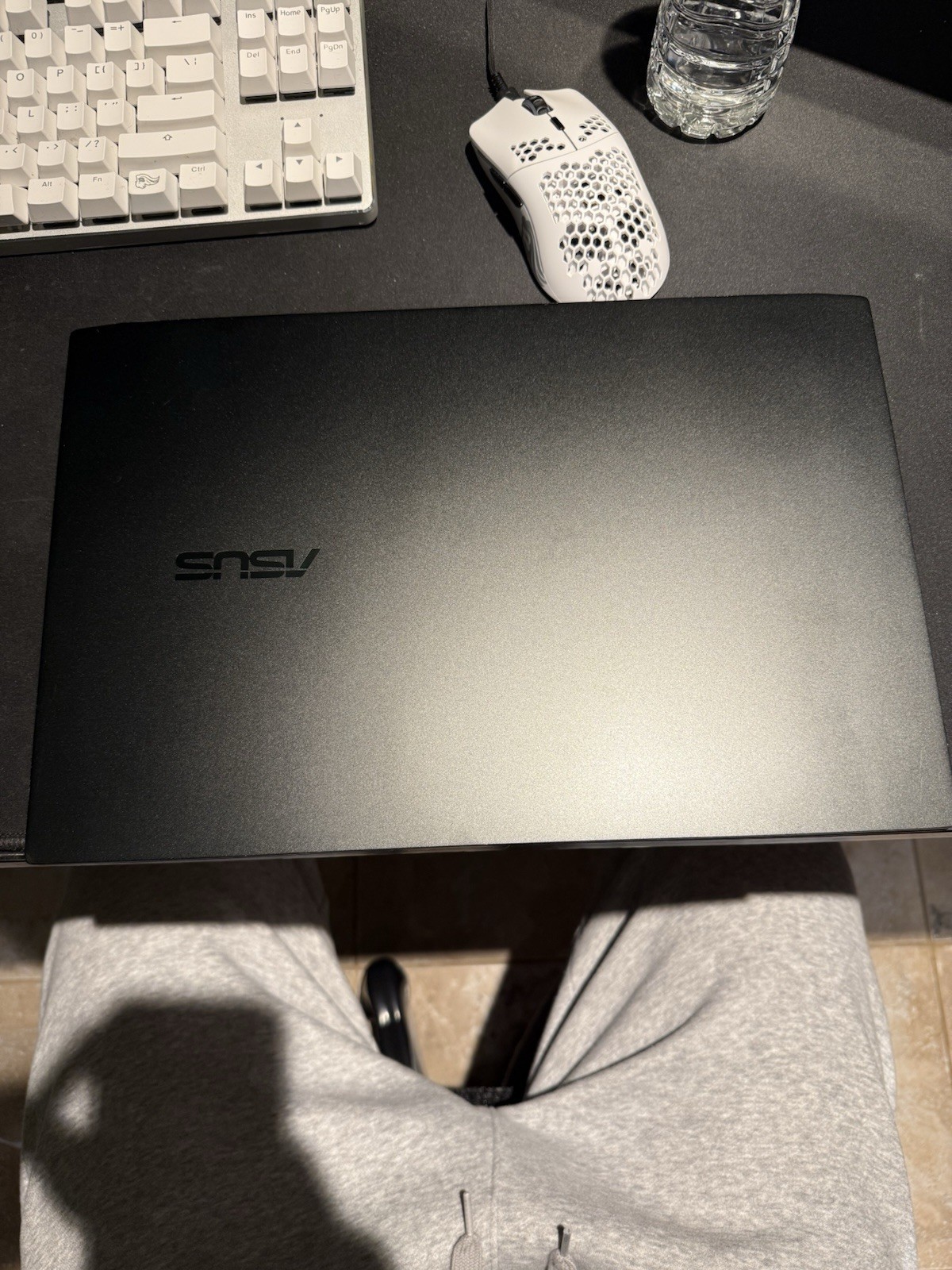 Asus Laptop Q OLED Q540VJ 15.6″ i9-13900H 16GB RAM 1TB SSD GeForce RTX 3050