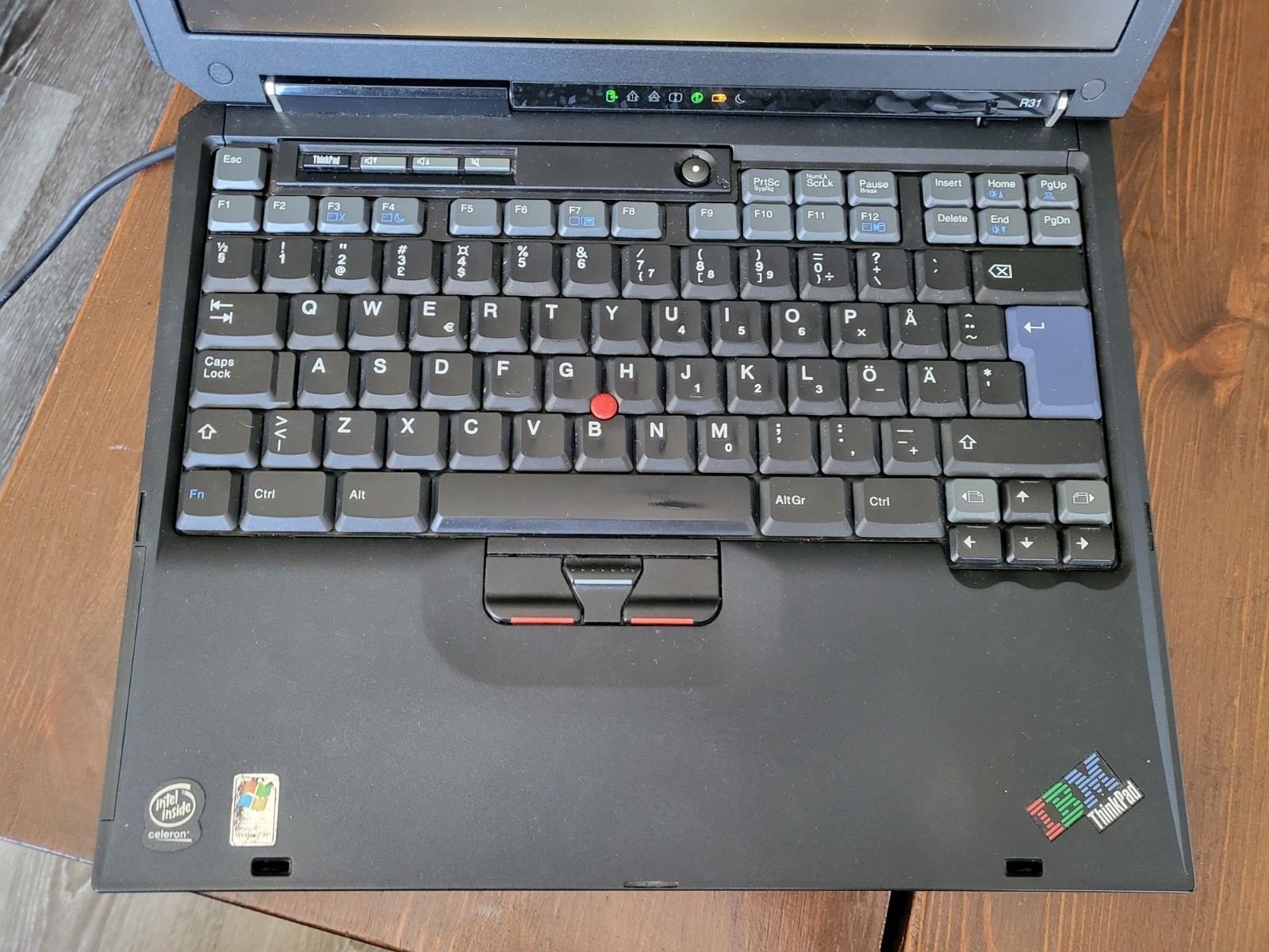 IBM Thinkpad R31 Intel Celeron 1.13GHz 120MB/80GB