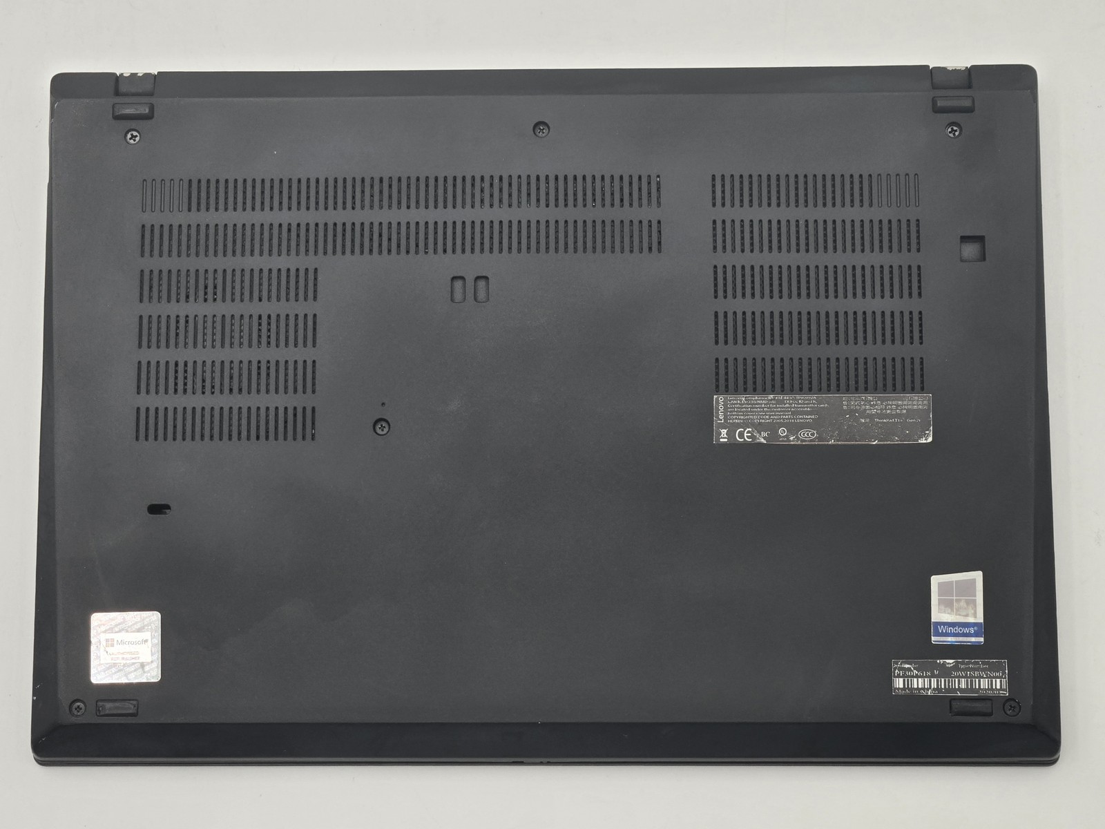 Lenovo ThinkPad T14 Gen 2 14″ FHD I7-1185G7 8GB Motherboard Palmrest *READ*