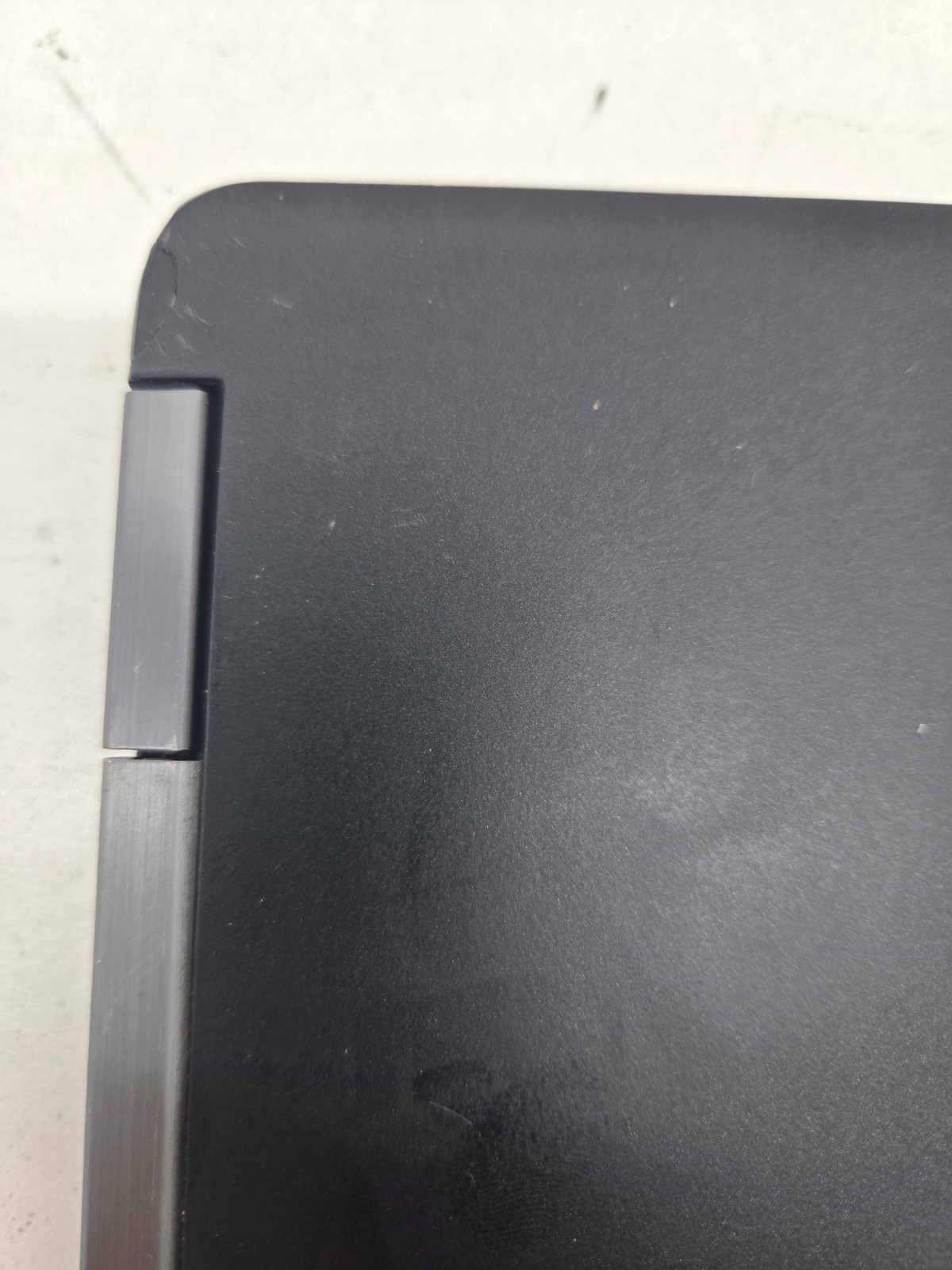 Dell Latitude E5470 14″ Laptop Intel Core i5 No RAM/HD/OS/POWER (FL)
