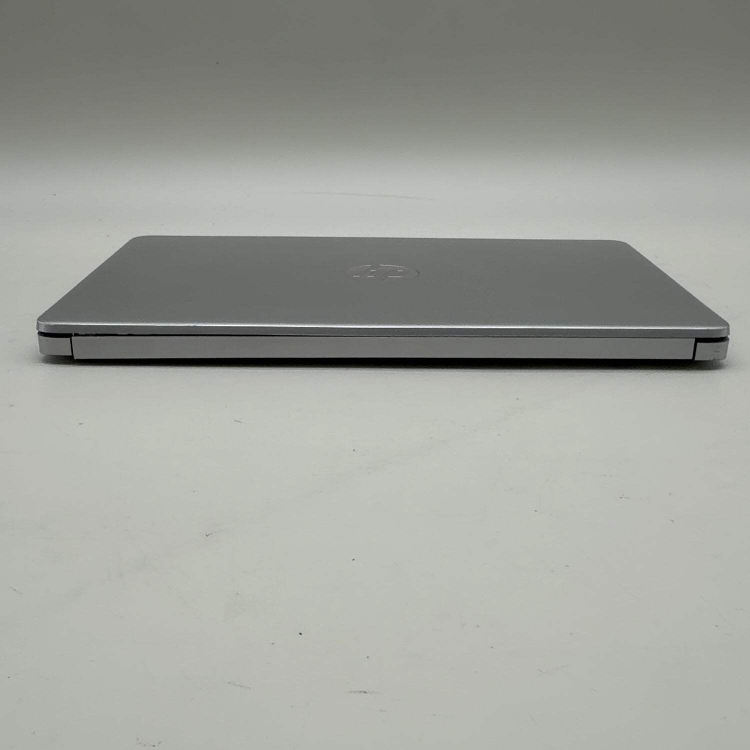 HP Laptop 14-FQ0018CA 14″ AMD Athlon Silver 3050U 2.3GHz 4GB RAM 128GB SSD