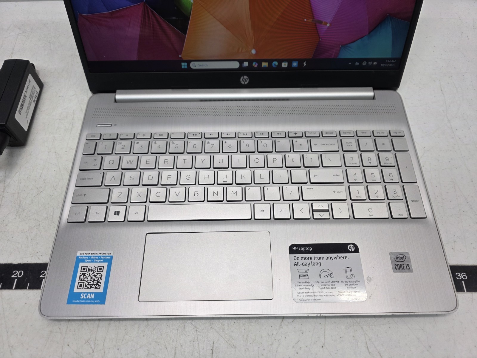 *READ* HP 15.6″ 15-dy1031wm Intel i3-1005G1, 8GB RAM, 256GB SSD, Windows 11 Home