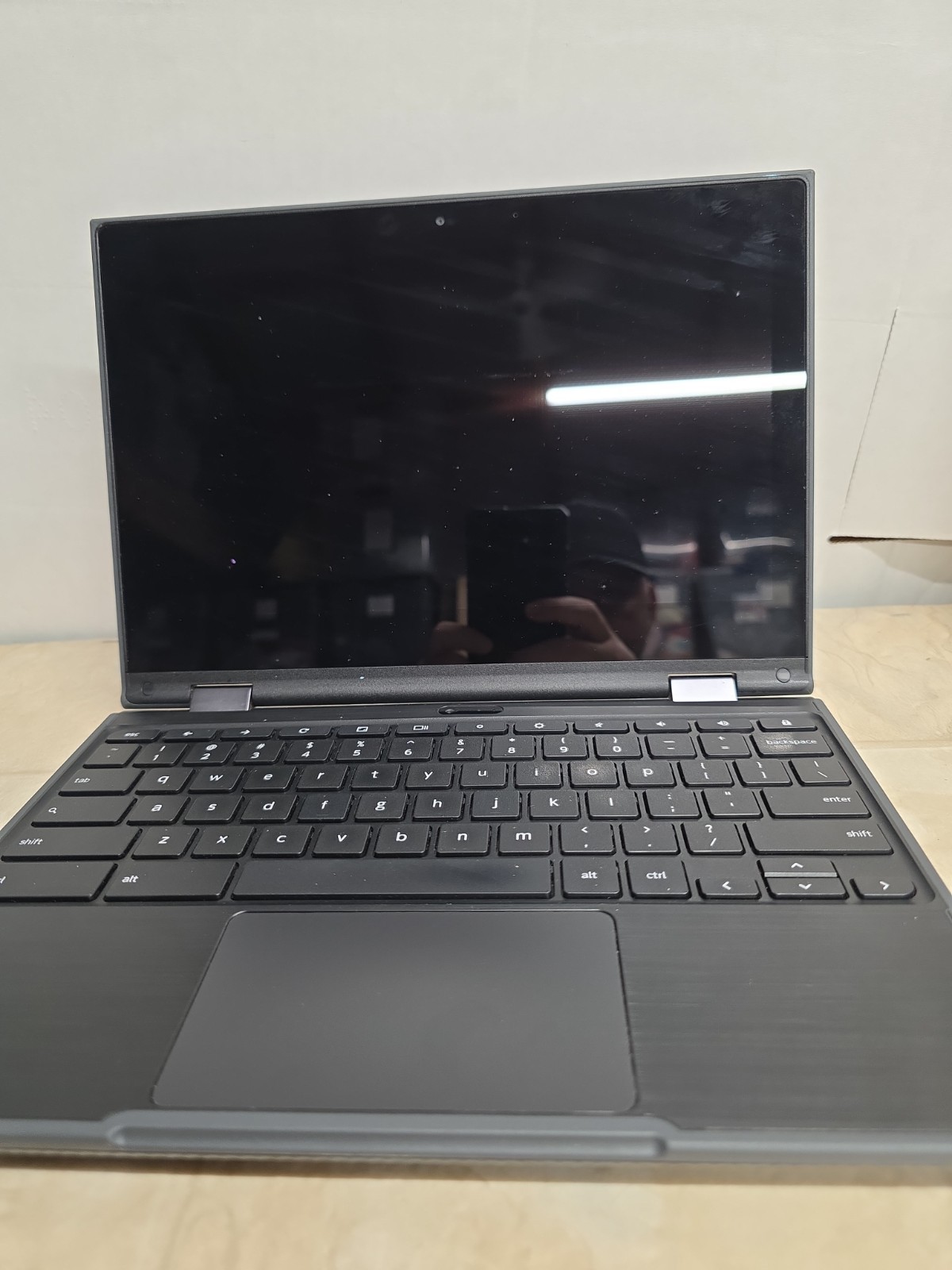 Lenovo (Chromebook) 500e Gen2 81MC004WUS 4GB 32GB WiFi 2 In 1 Touchscreen Tablet
