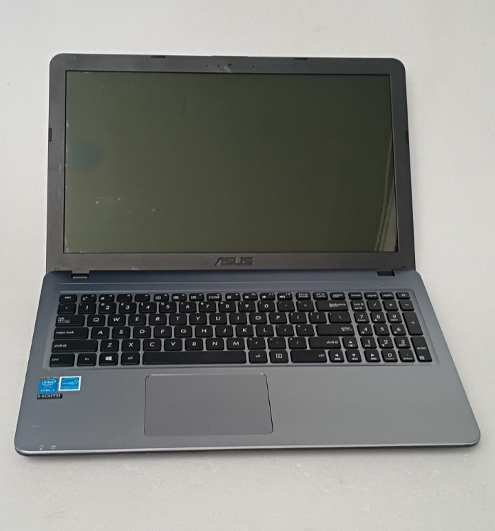 ASUS X540L Laptop, Intel Core i3-5020U CPU 2.20GHz, 4 GB RAM PARTS/REPAIR NO HD
