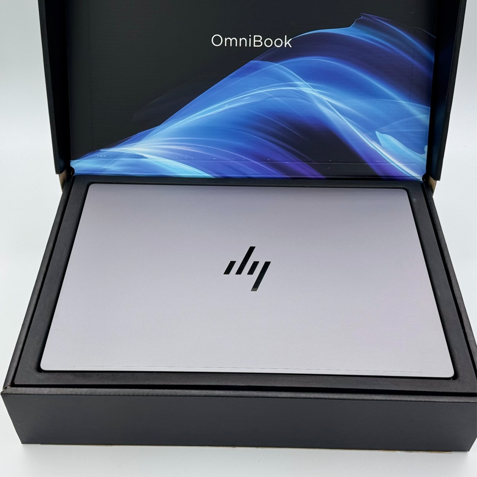 HP OmniBook X 16″ 2K OLED Laptop 120Hz Core Ultra X7 358H 32GB 1TB Copilot+ 2026