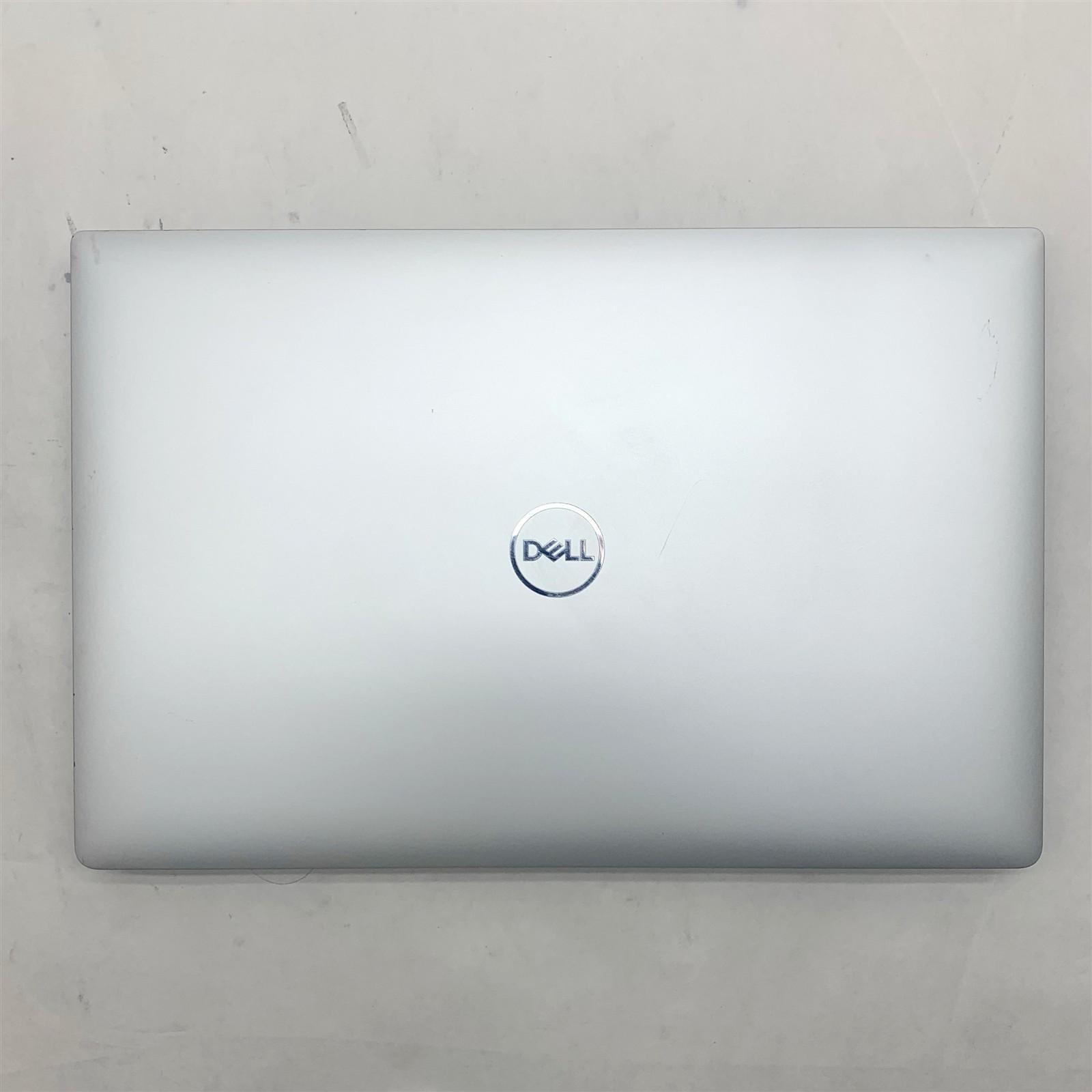 Dell XPS 15 7590 15″.6″ FHD Intel Core i5-9300H 2.40Ghz 8GB 256GB SSD Windows 11