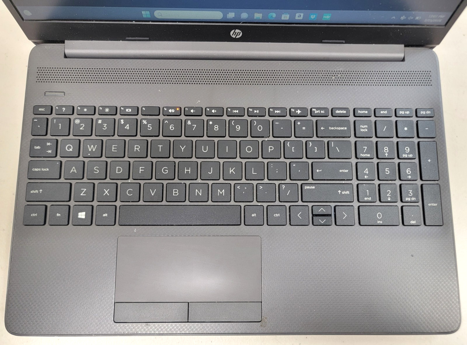 HP 255 G8 Laptop AMD 3020e Radeon 1.2GHz 4GB RAM 256GB SSD Win 11 Home Pre-Owned