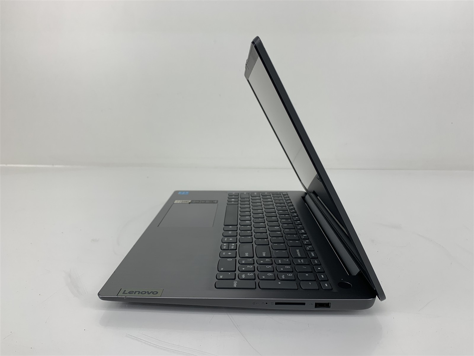Lenovo IdeaPad 3 15ITL6 Pentium Gold 7505 2.00GHz 8Gb RAM 250GB NVMe Win11 15.6″