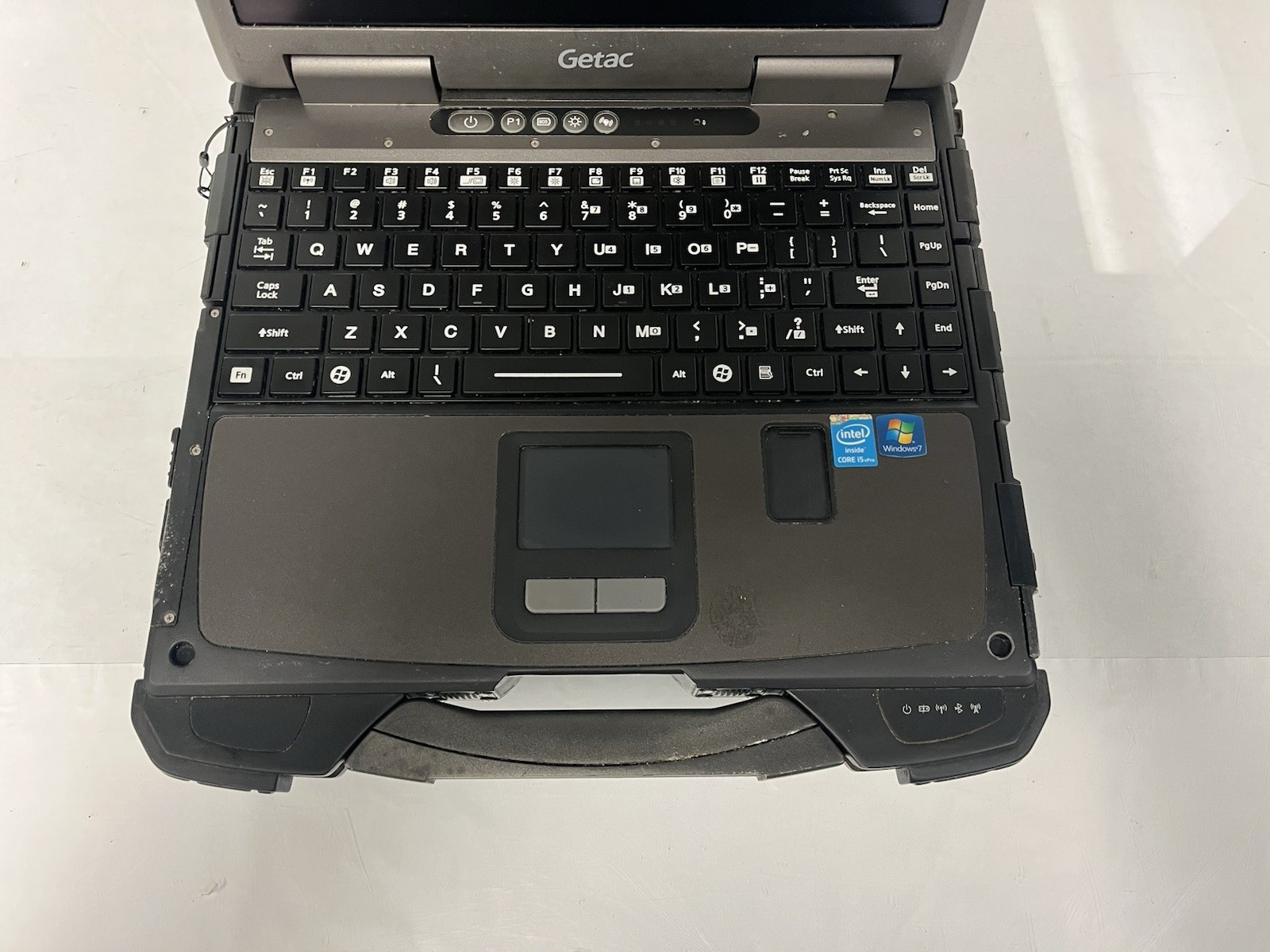 Getac B300 G5 Rugged Touch 13.3″ i5-4300M 2.60GHz 4GB Ram 128GB SSD 17533 Hours