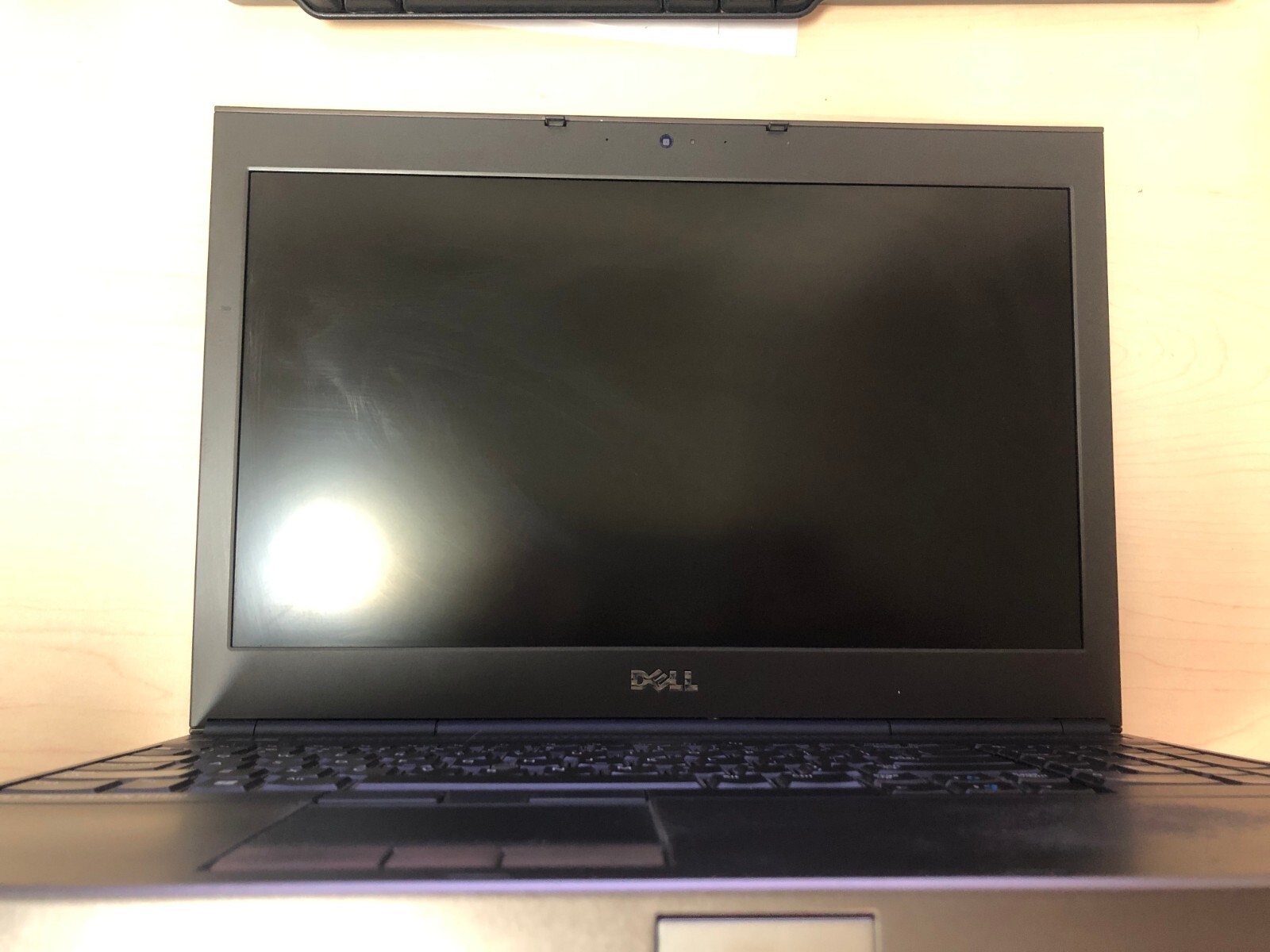 Dell Precision M7800 15.6″ I5 3320M @ 2.6 GHZ 8 GB 256 SSD