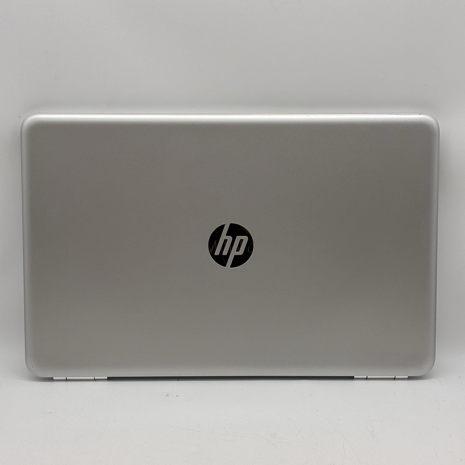 HP Pavilion Notebook (Model: 15z-aw000) – 8Gb Ram, 1TB HDD – “READ” – (L34)