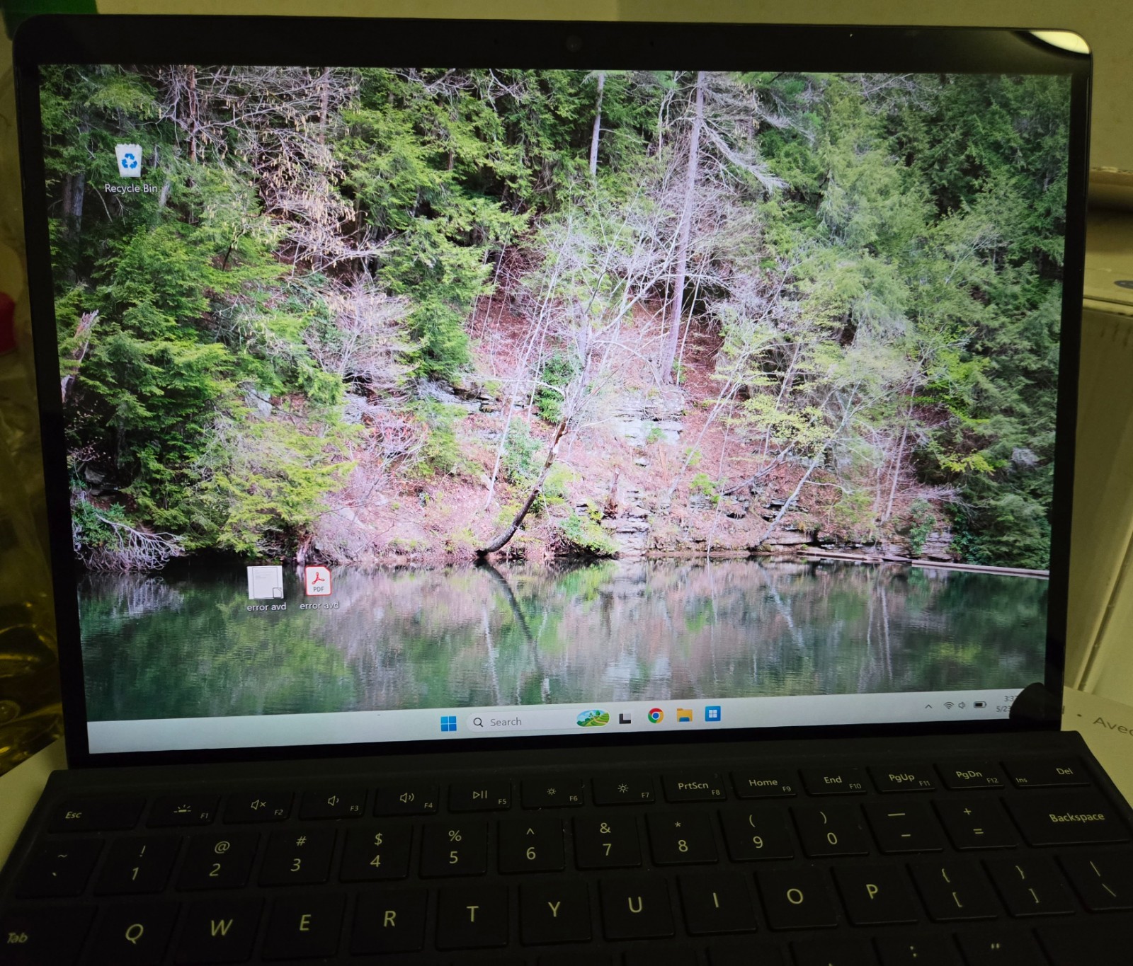 Microsoft Surface Pro 8 13″ Touch (256GB SSD, Intel Core i5 11th Gen.