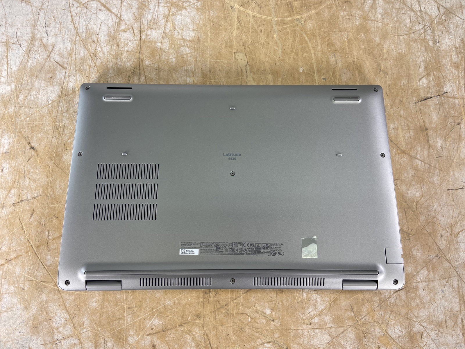 DELL LATITUDE 5530 i7-1265U @ 1.30GHz, 8GB RAM, NO HDD/OS – (FOR PARTS)
