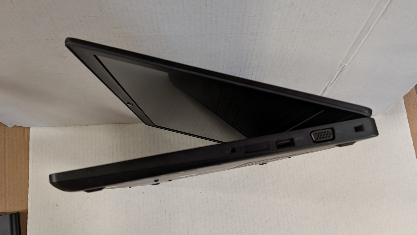 Dell Latitude 5580 15.6″ i7-7600u 2.8GHZ 16GB 512GB SSD Win11P W/ac Bat-Fair