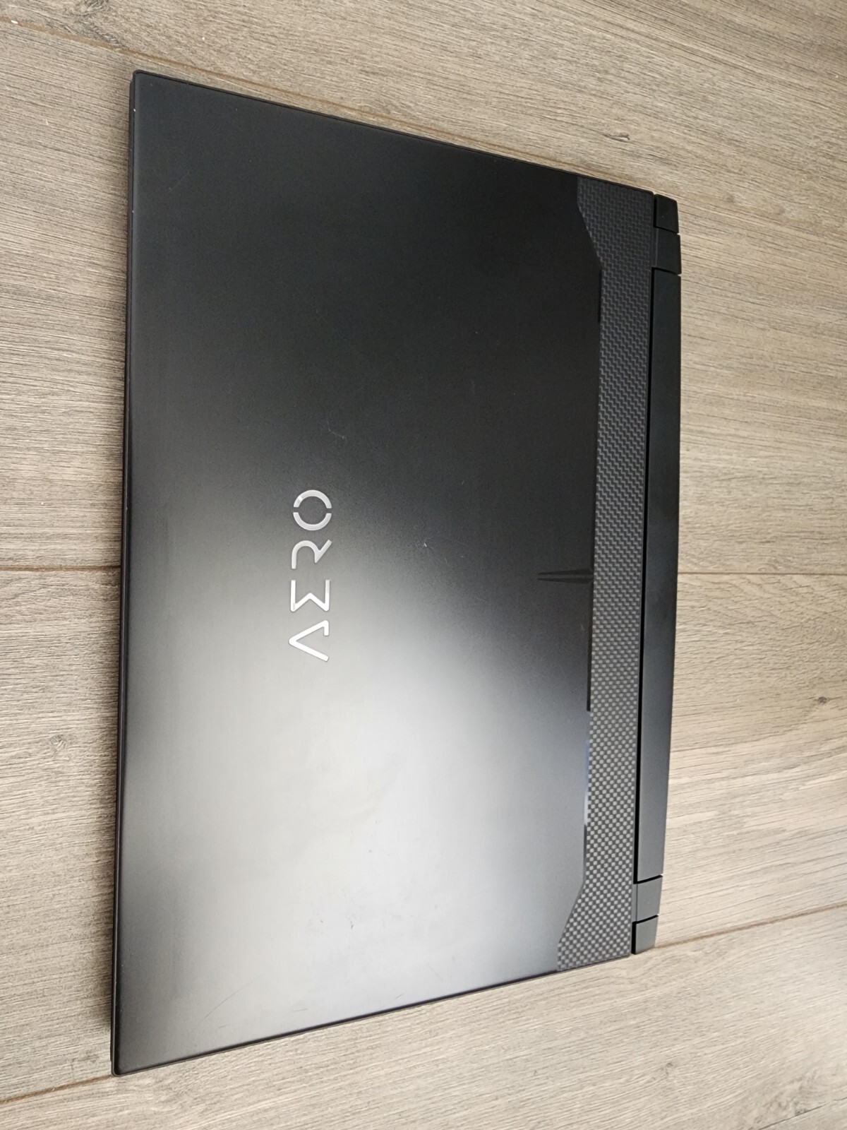 GIGABYTE AERO 15 15.6″ (1TB SSD, Intel Core i7-11800H, 2.3GHz, 16GB RAM, NVIDIA