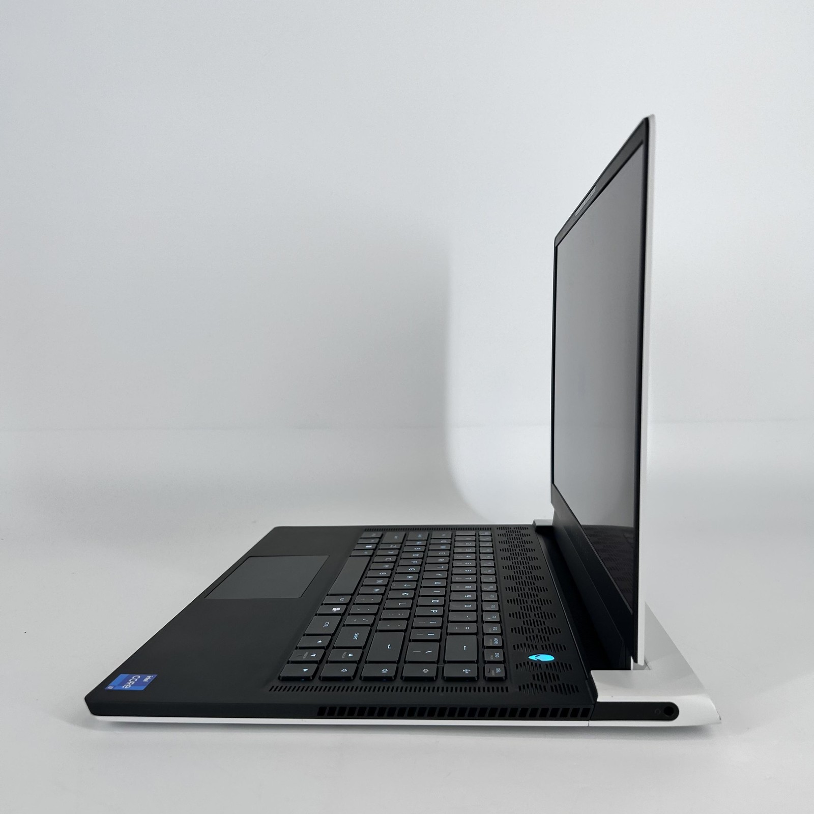 Dell Alienware X15 R2 360Hz FHD 2.3 GHz i7-12700H 16GB 1TB SSD RTX 3070 Ti