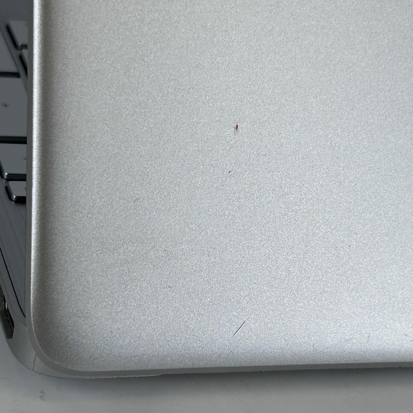 HP Pavilion 15 FHD 2.0 GHz Ryzen 7 4700U 16GB 256GB SSD Very Good – Frame Split