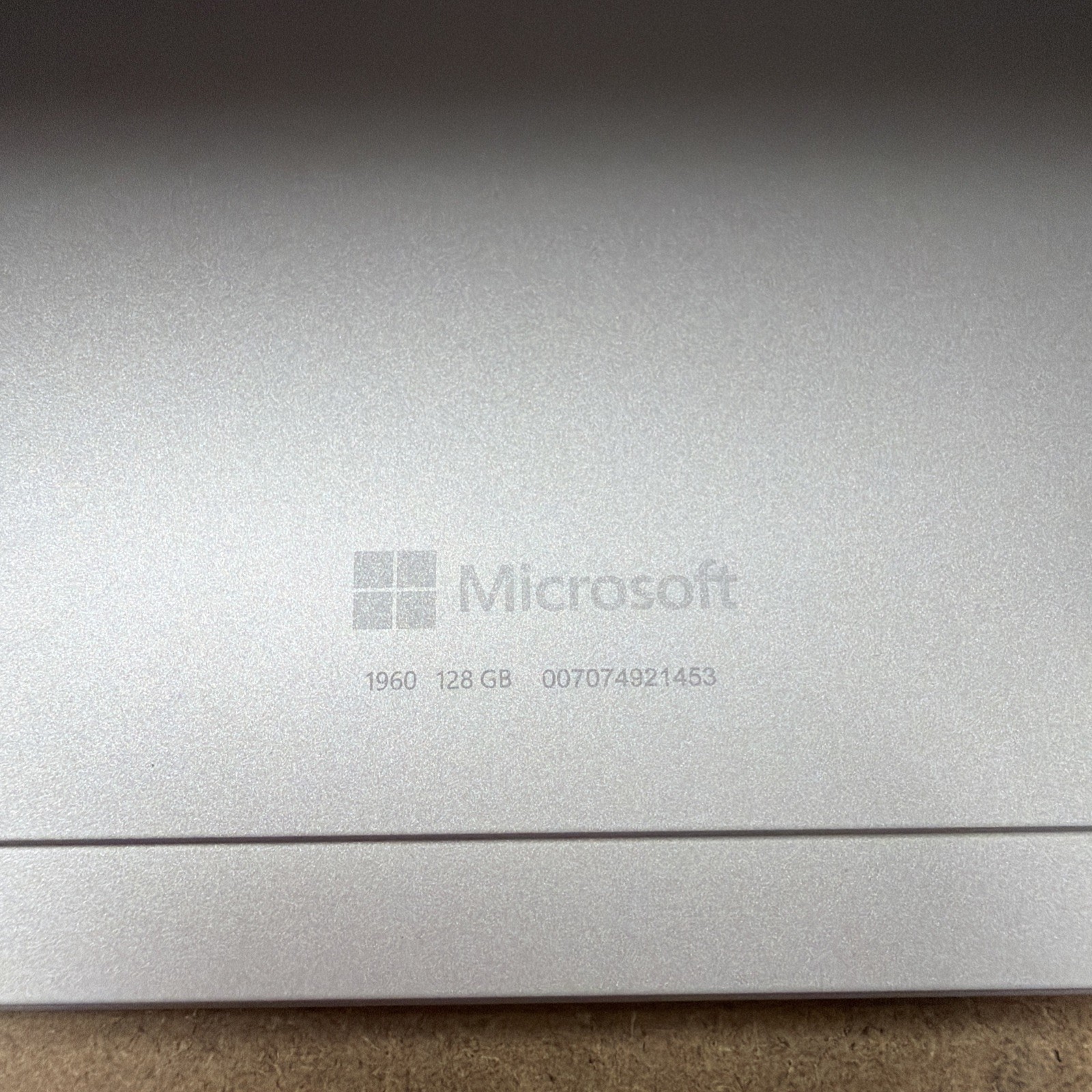 *CRACKED Microsoft Surface Pro 7 Plus 1960 Intel i5-1135G7 8 GB RAM 128GB SSD