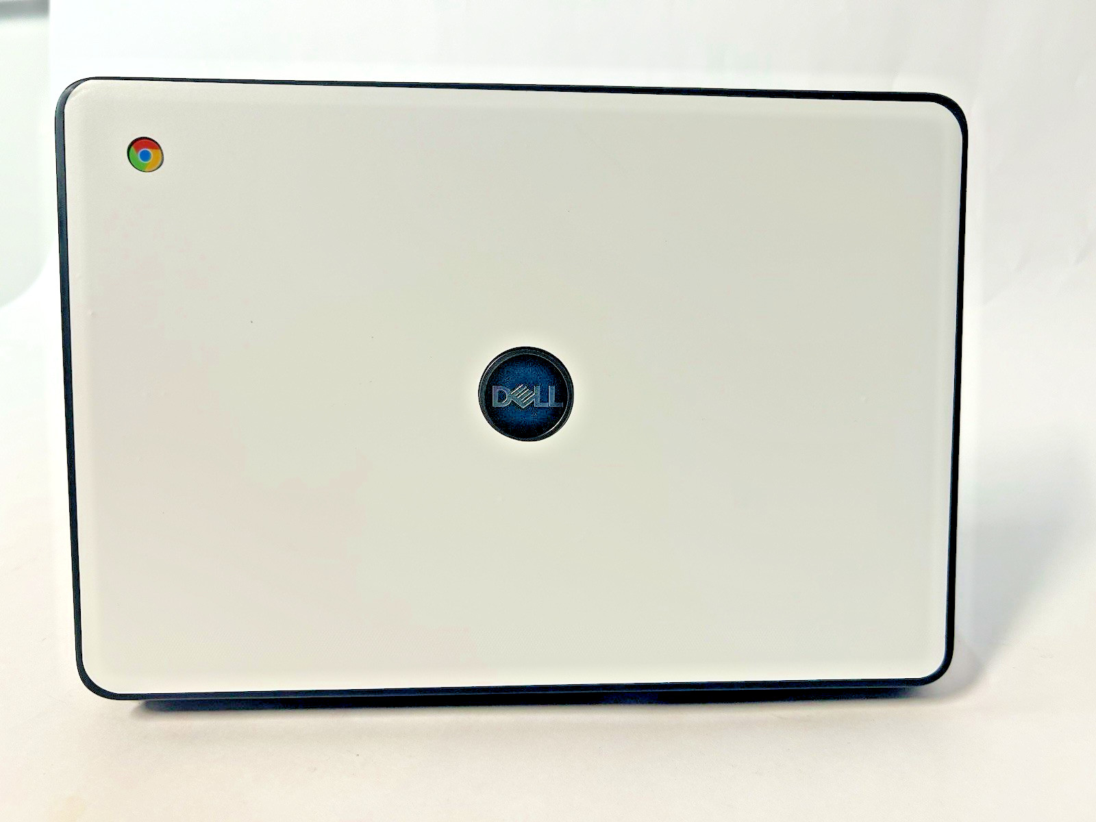 Dell Chromebook 5190 (11.6″,Celeron, 4GB RAM, 32GB, Chrome) touch screen WHITHE