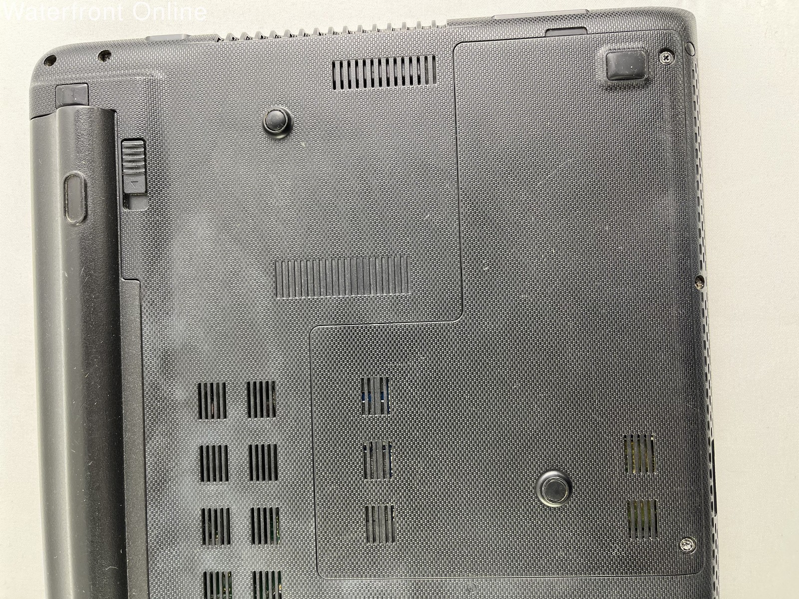 ASUS U46E 14in 8GB DDR3 RAM Laptop Not Tested For Parts or Repair w/ Case