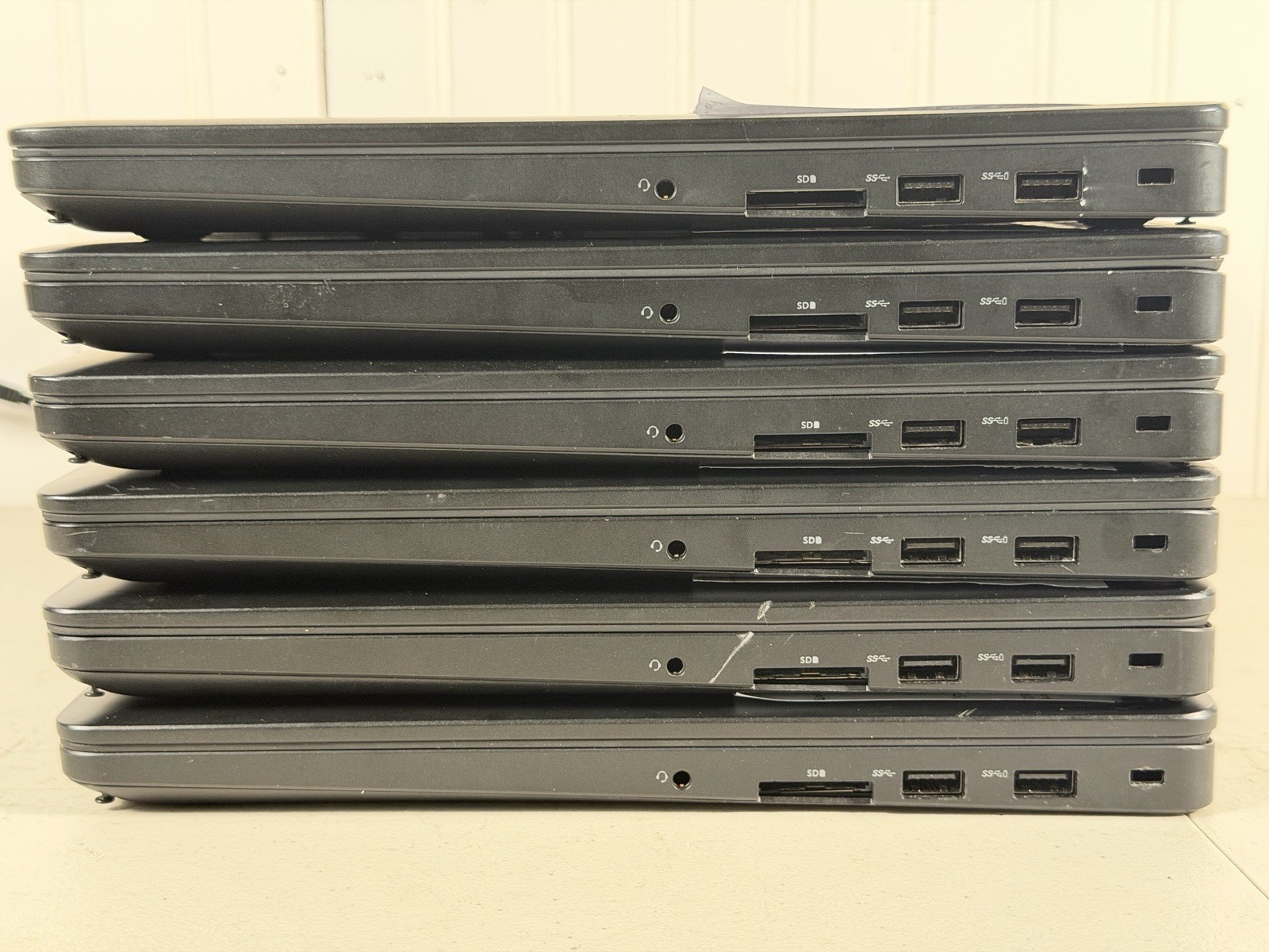 Lot of 6 Dell Latitude E5570 i7-6600U 8GB 256GB SSD Radeon R7 Win11P No Chargers