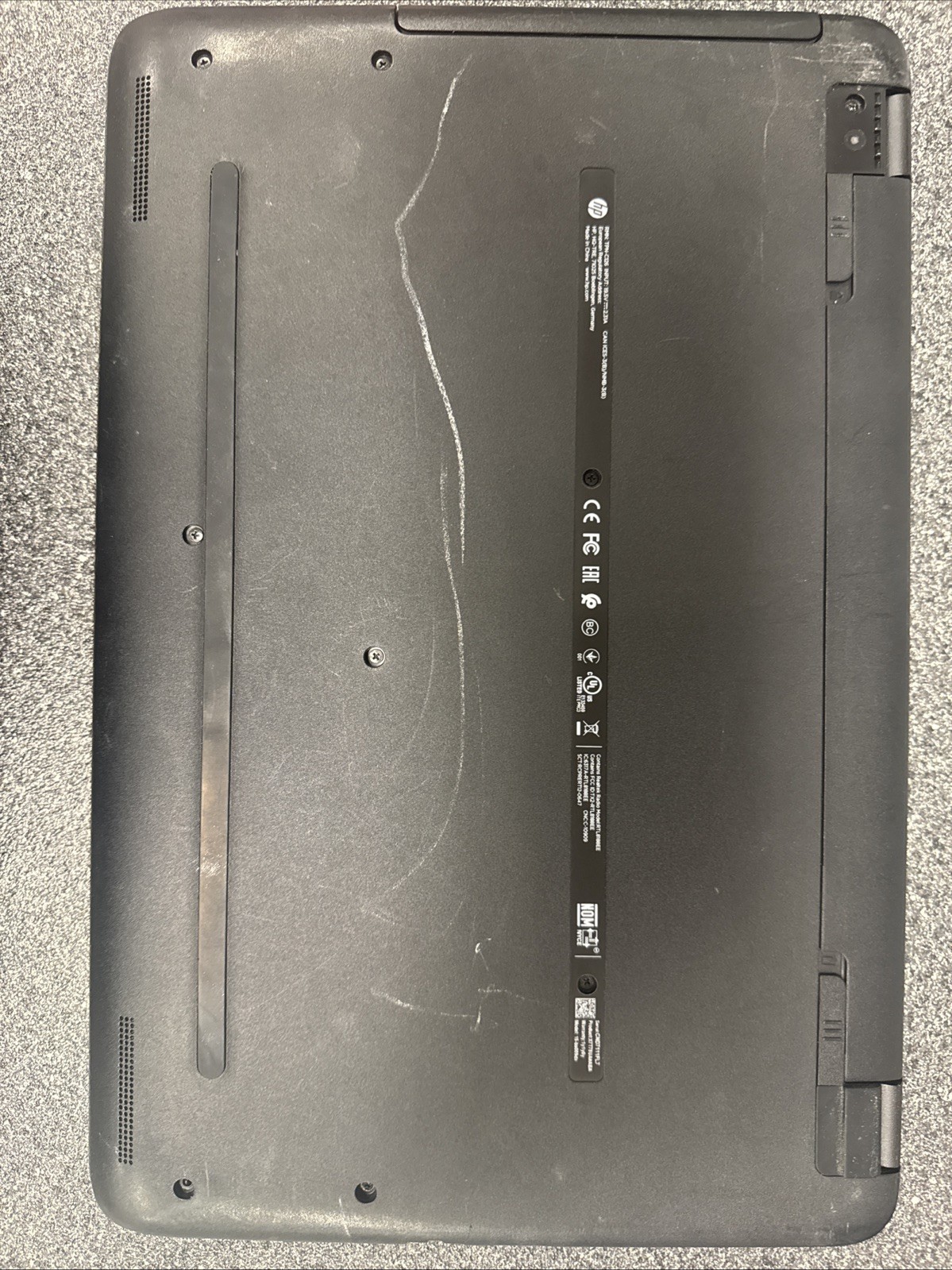 15″ HP Notebook 15-BA009DX AMD A6-7310 2.00GHz BATTERY NOT TESTED AND SCRATCHES!