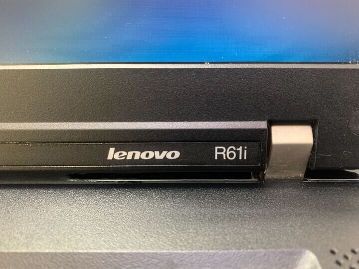 Lenovo IBM ThinkPad R61i Pentium T2390 @1.86GHz 2GB RAM 160GB SSD