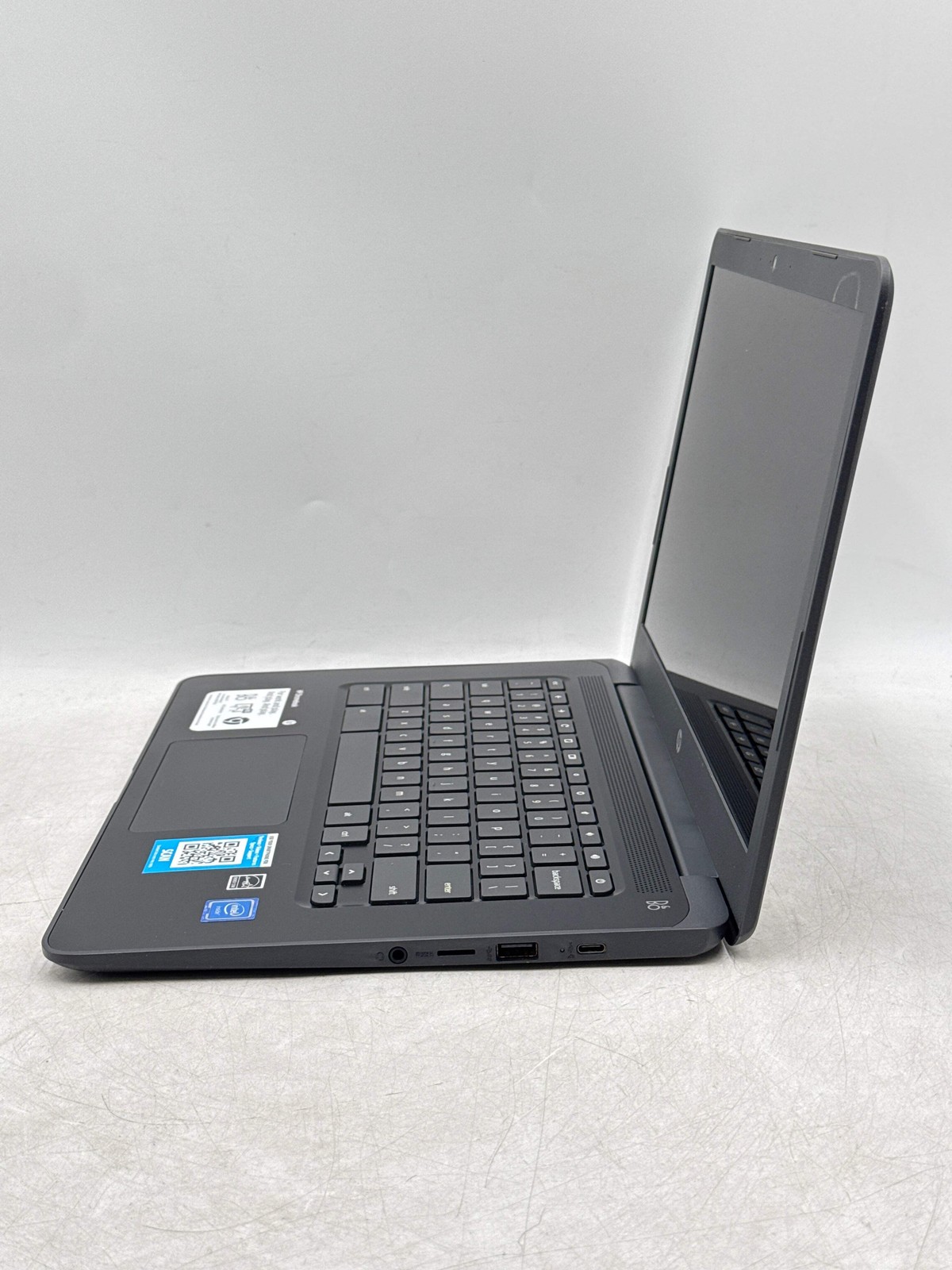 HP Chromebook 14-ca061dx Intel Celeron N3350 14″ Laptop – For Parts