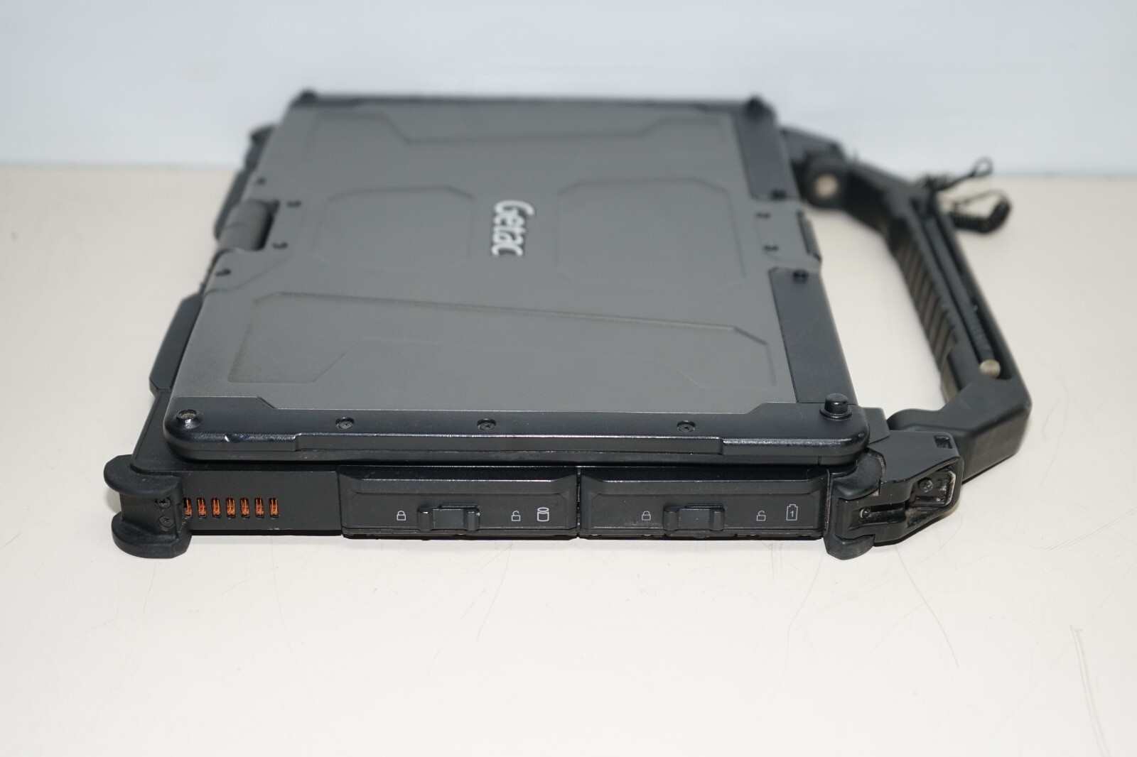 Getac V110 G2 Rugged ToughBook i5-5200U 2.20 GHz 8GB Ram No HD #W3898
