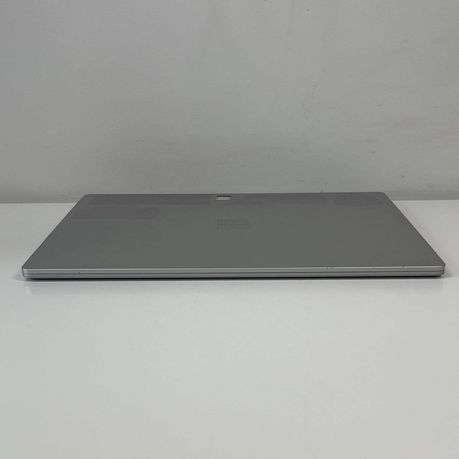 Broken Microsoft Surface Laptop 3 1873 15″ Ryzen 5 Surface Edition 2.1GHz 128GB