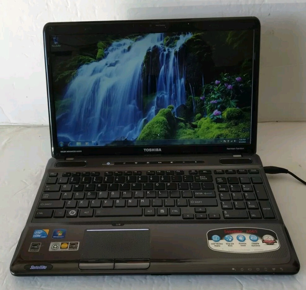 TOSHIBA SATELLITE A665-S INTEL CORE i3-M350 2.27 GHz 6GB 500 GB WIN 7 PRO