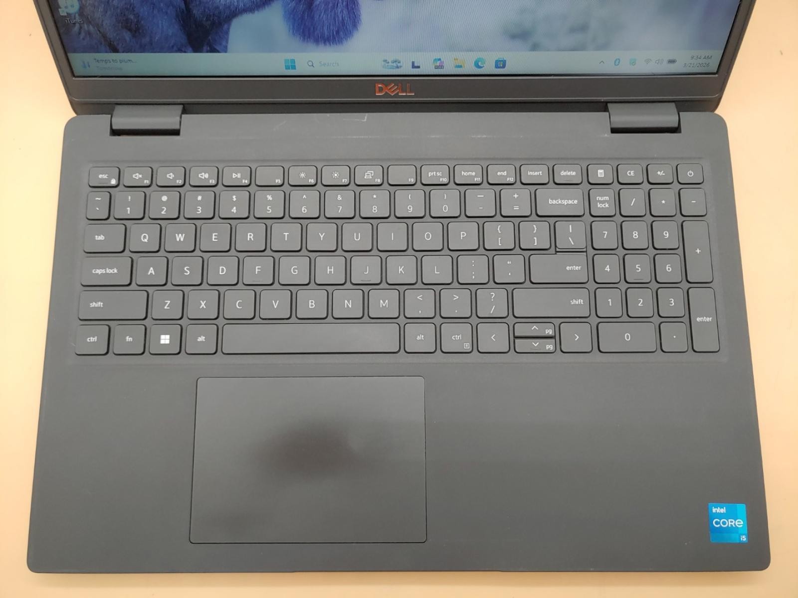 Dell Latitude 3520 15.6″ Intel i5-1135G7 8GB 256GB SSD Win11Pro *NO A/C* *READ**