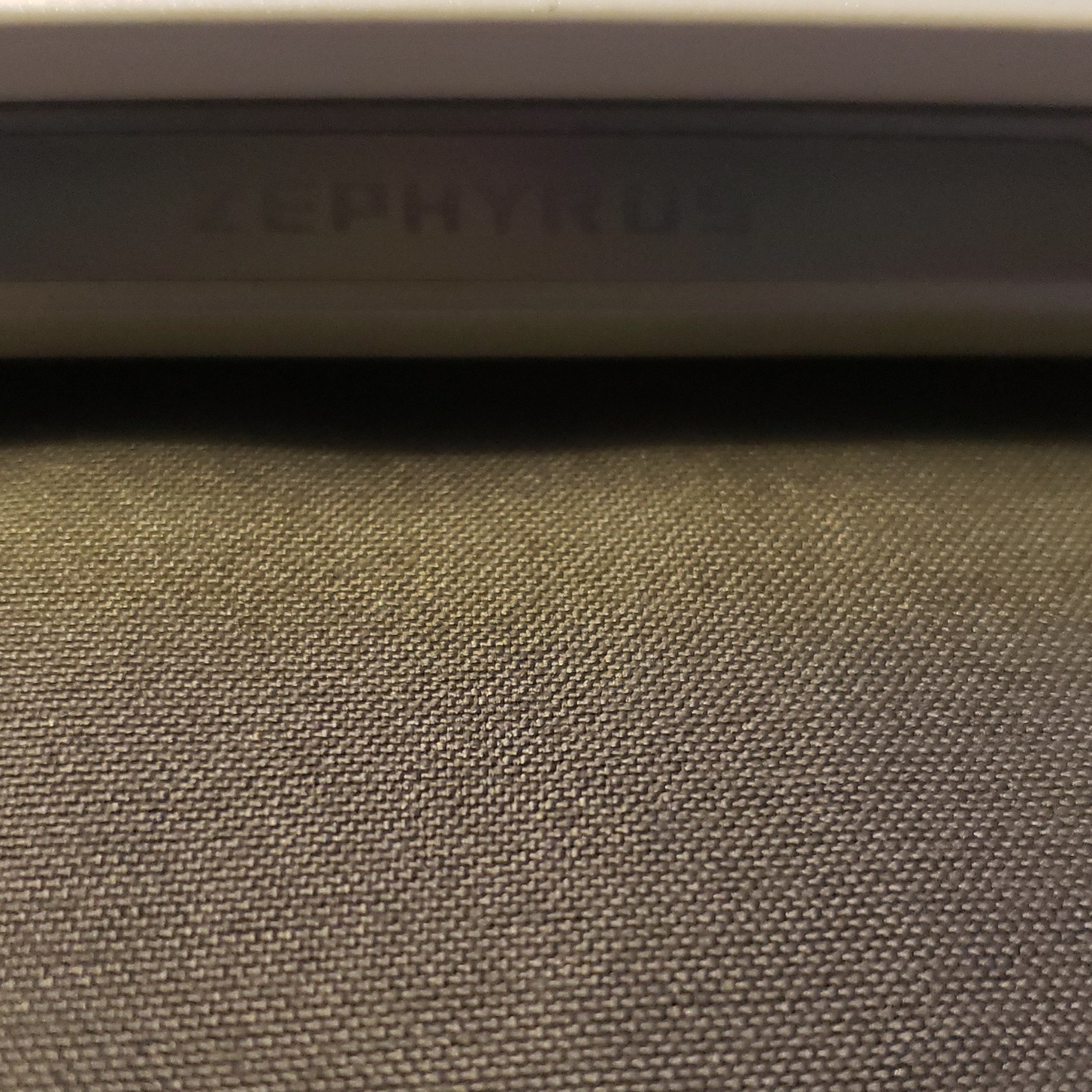 ASUS ROG Zephyrus G14 14″ QHD Ryzen 9 16GB 1TB SSD RTX 3060 White