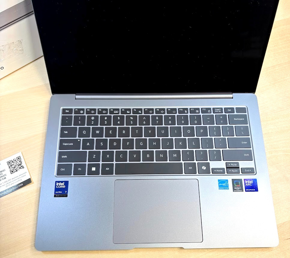 SamsungGalaxy Book5 Pro 14″ 3K AMOLED Laptop Core Ultra7 16-32GB RAM 512-1TB SSD