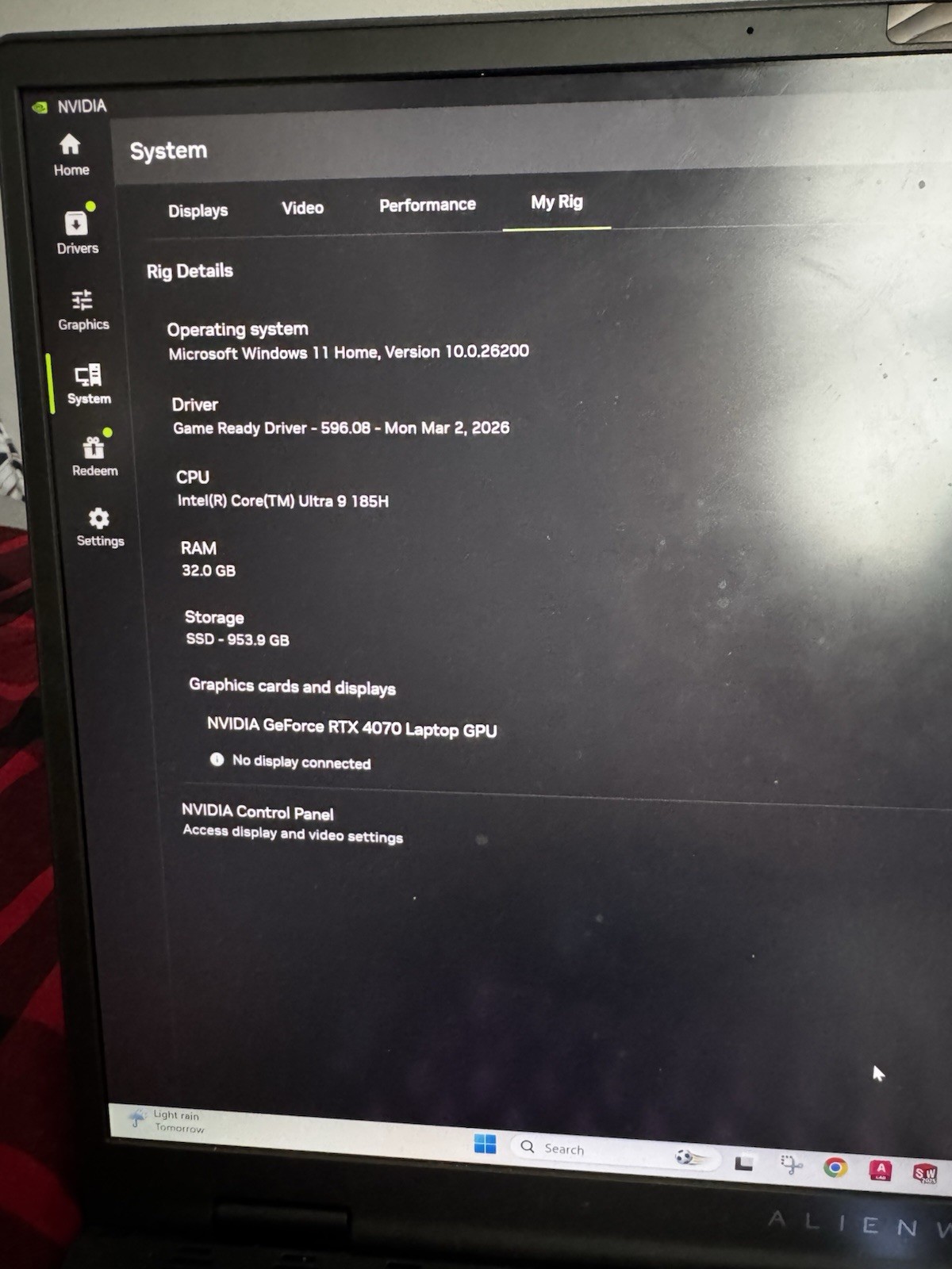 Alienware m16 R2 Gaming Laptop | Intel Core Ultra 9 | RTX 4070 | 32GB RAM | 1TB