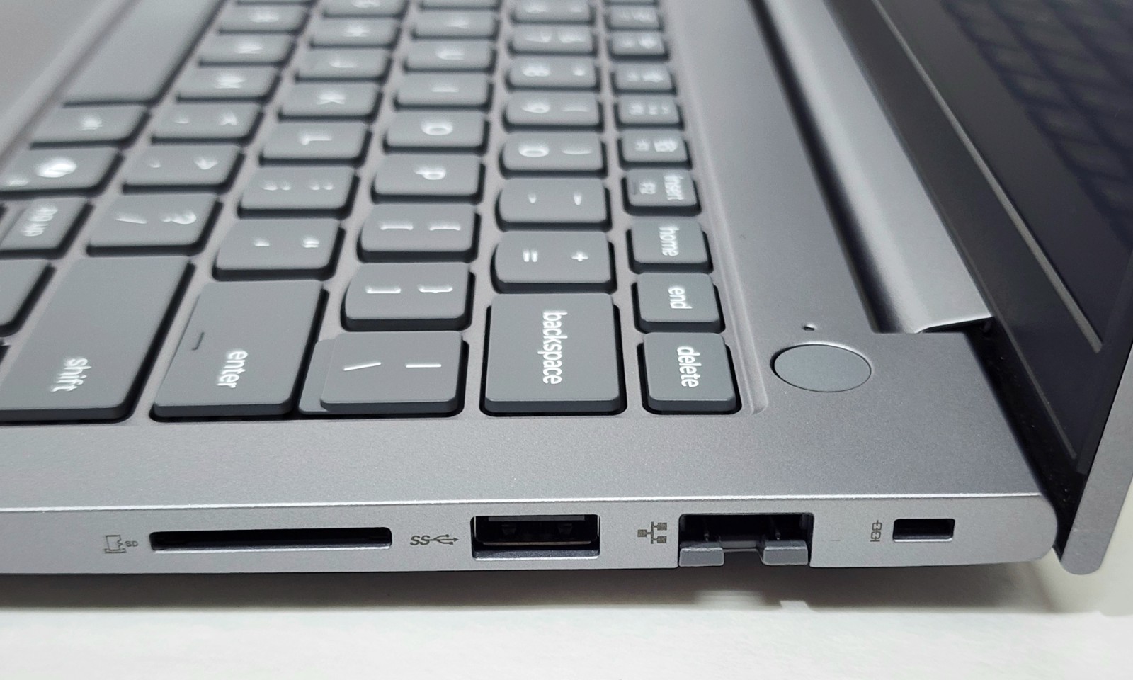*TOUCH ISSUE*Lenovo ThinkBook 14 G8 IRL 14″Touchscreen Core7-240H(NO RAM,SSD,AC)