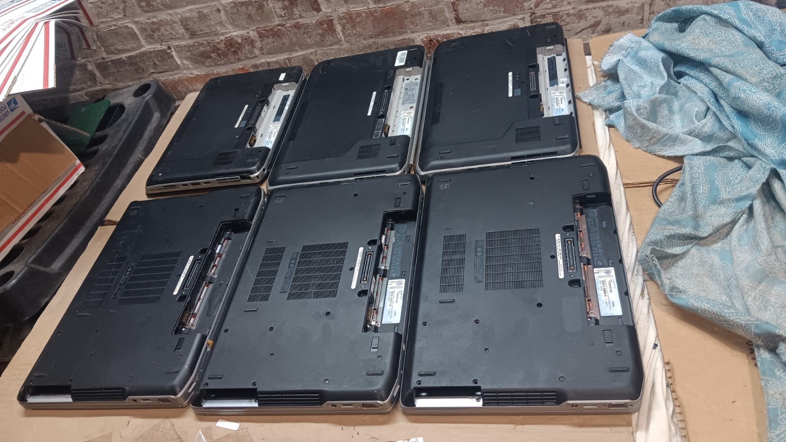 Lot of 6 Dell Latitude E6520 E5530 E5430 Laptops Core i5, i7 -15.6″ LCD screen