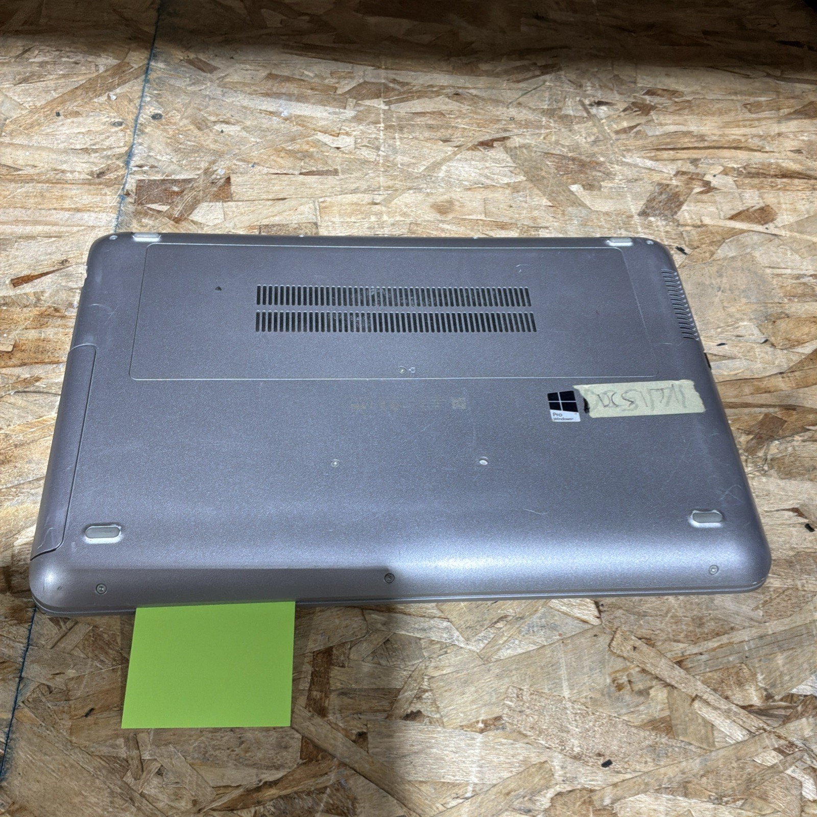 HP Probook 450 G4 8265NGW 15.6″ i7-7500U 2.7GHz 8GB RAM 500GB HD C406