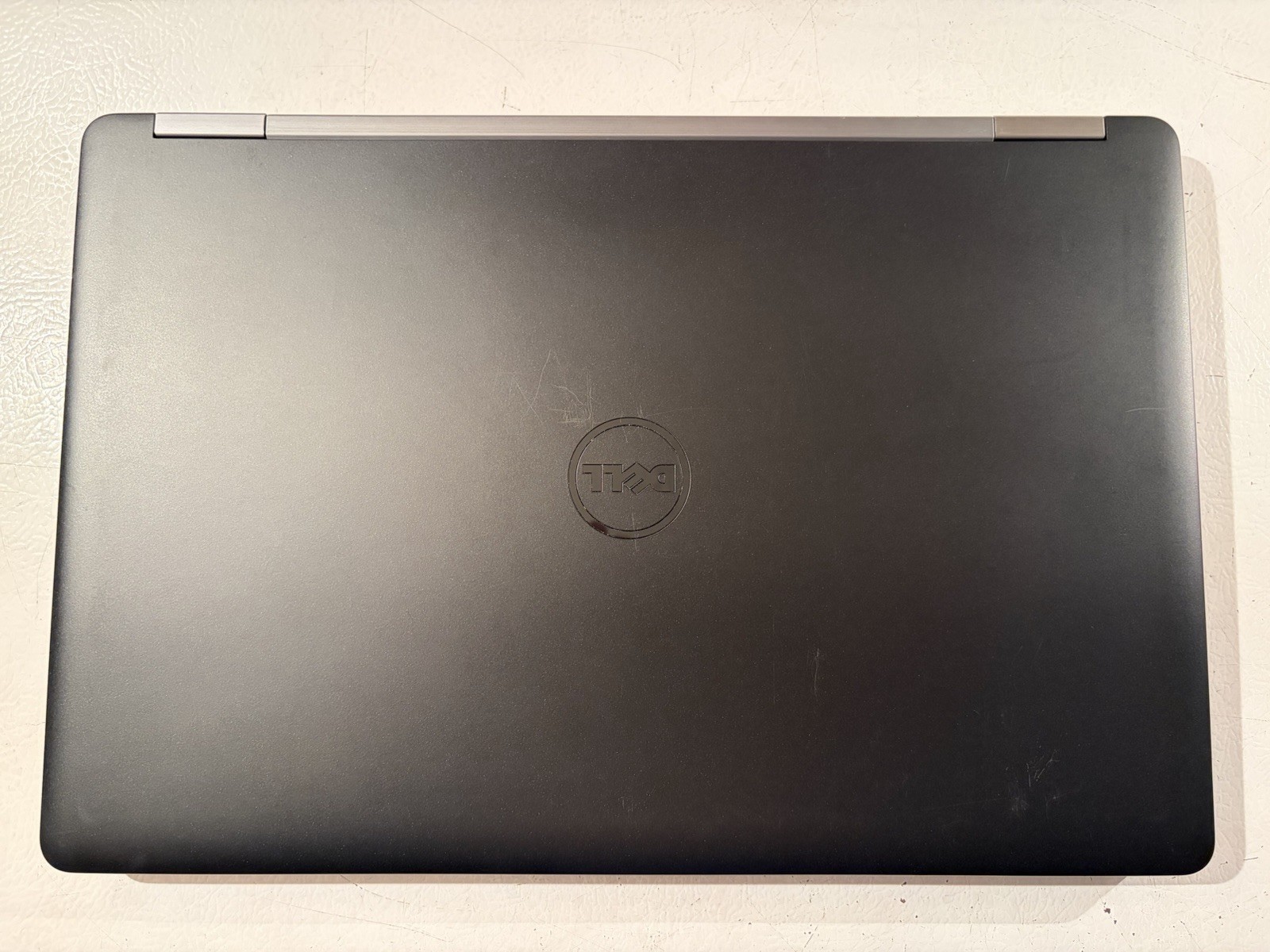 DELL LATITUDE E5570 FHD 15.6” INTEL i5-6300U 8GB RAM 250GB SSD WINDOWS 11 PRO