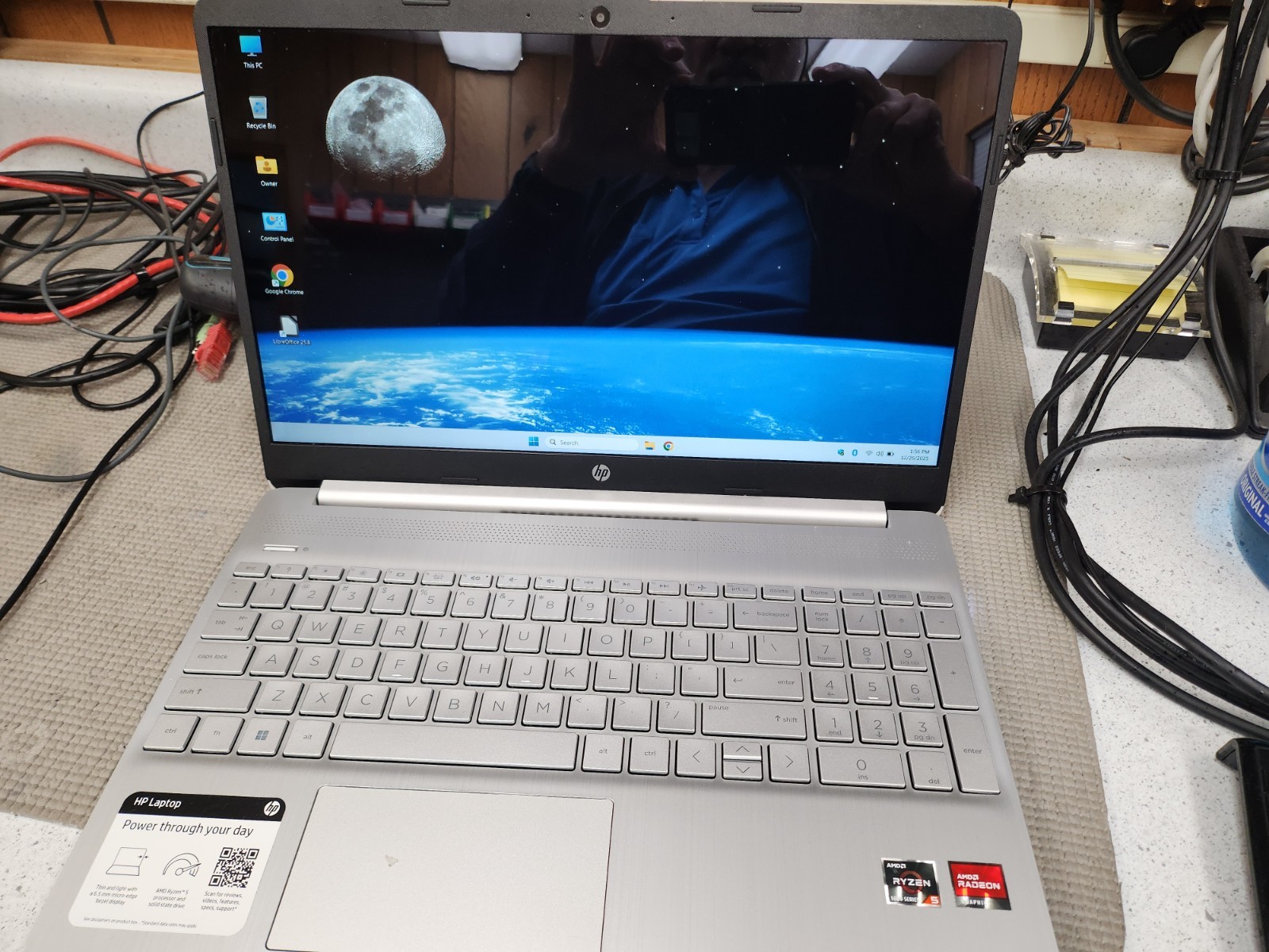 HP 15″ Touchscreen Laptop 15-EF3184NR AMD Ryzen 5 5625U 15.4″
