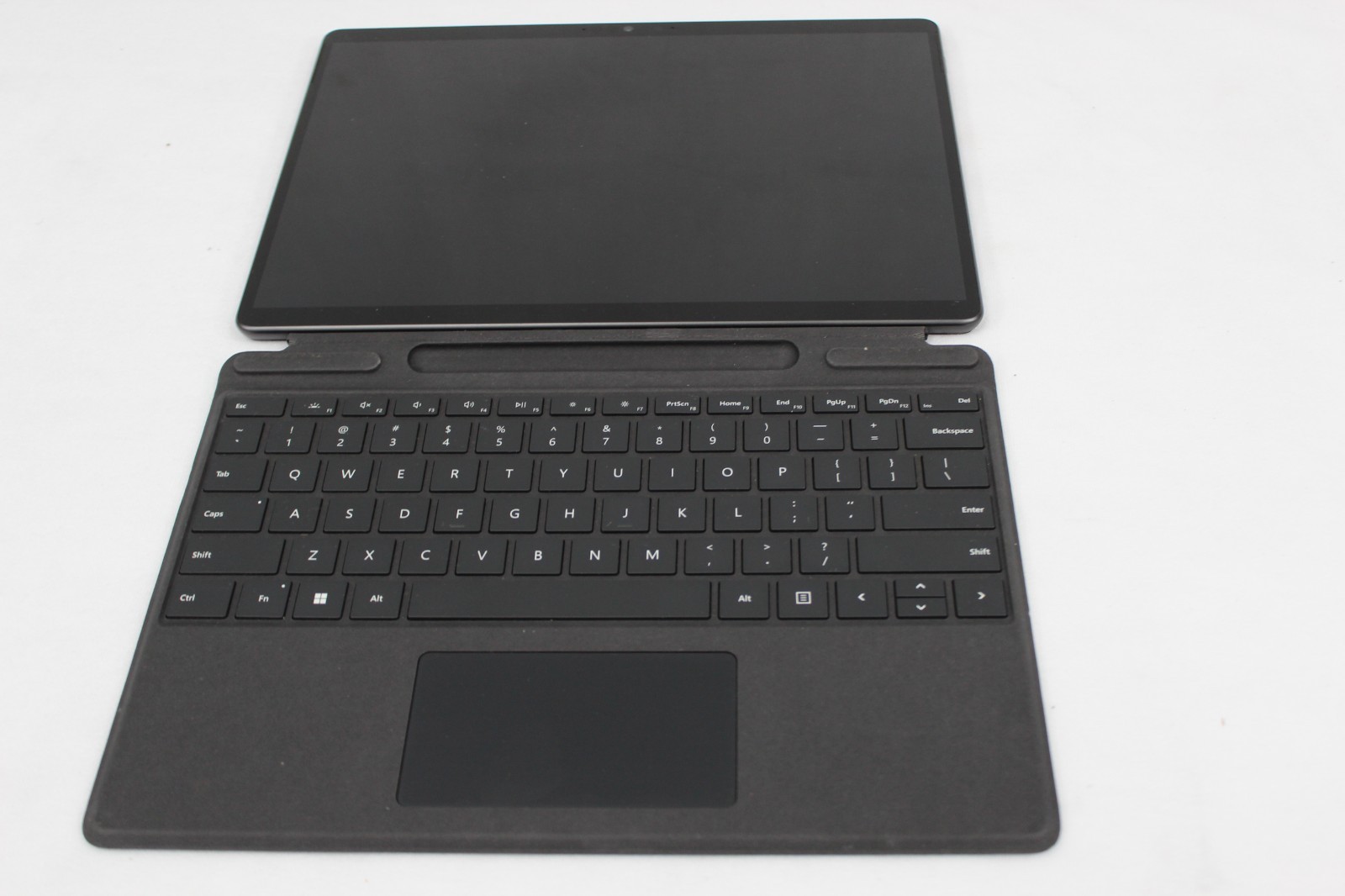 Microsoft Surface Pro 8 i7‑1185G7 16GB 1TB SSD 2‑in‑1 Tablet Iris Xe Graphics