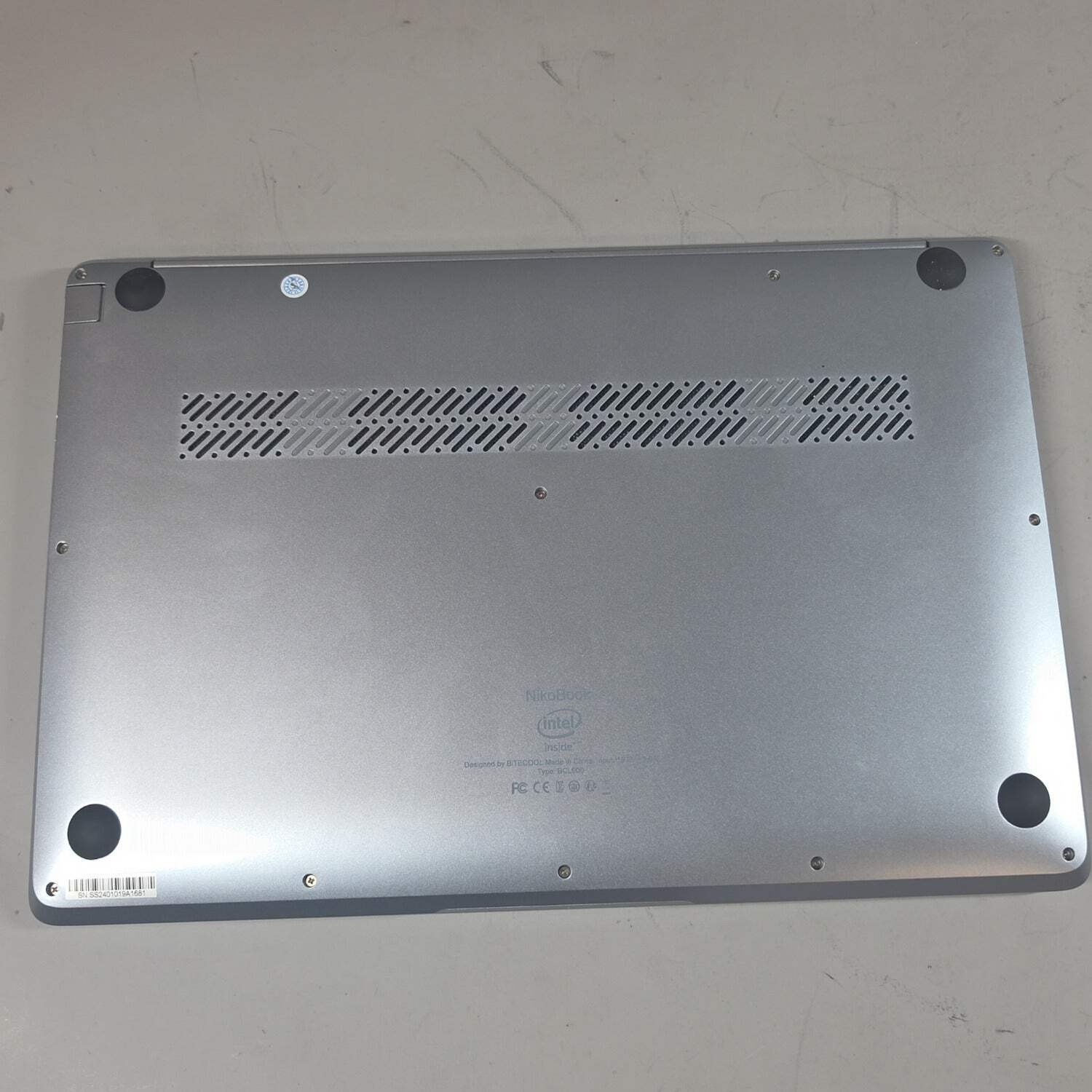 BiteCool Nikobook 15.6″ i3-5005U 2.0GHz 16GB RAM 512GB SSD