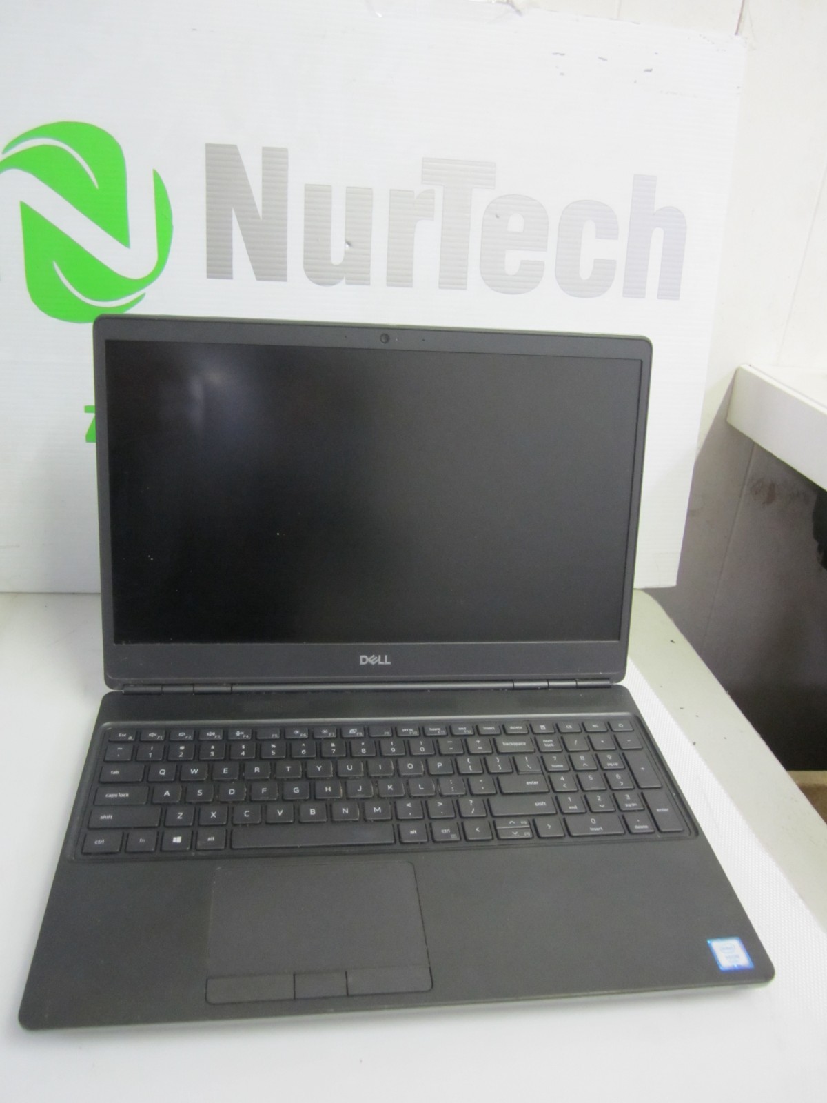 Dell Precision 7550 Xeon W-10855M 2.80GHz 32GB 512GB M2SSD Ubuntu Laptop +AC REA