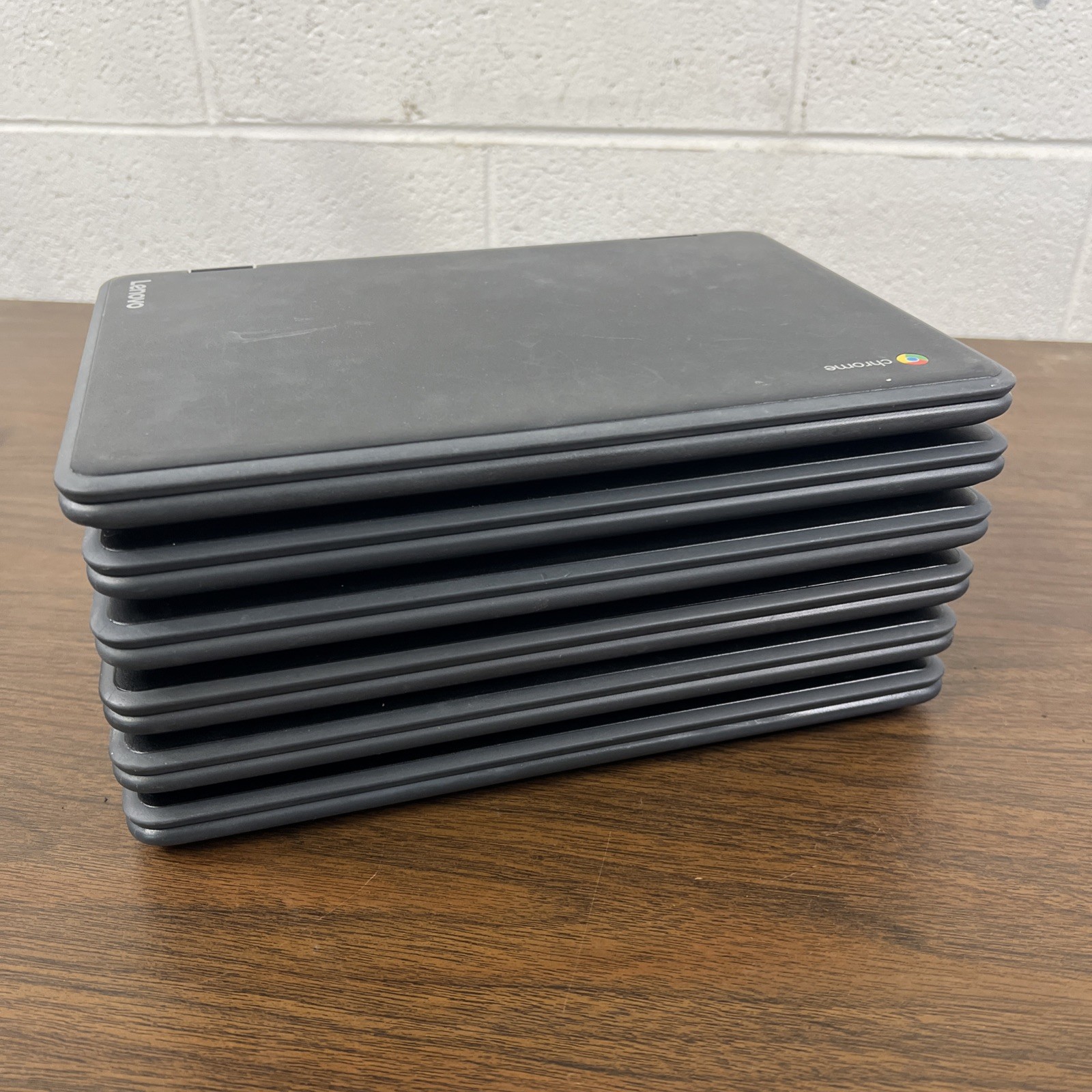 Lot of 6 Lenovo Chromebook 300e/N23 2 in 1 Touch (MT8173/MT8173C 4GB RAM – 32GB)