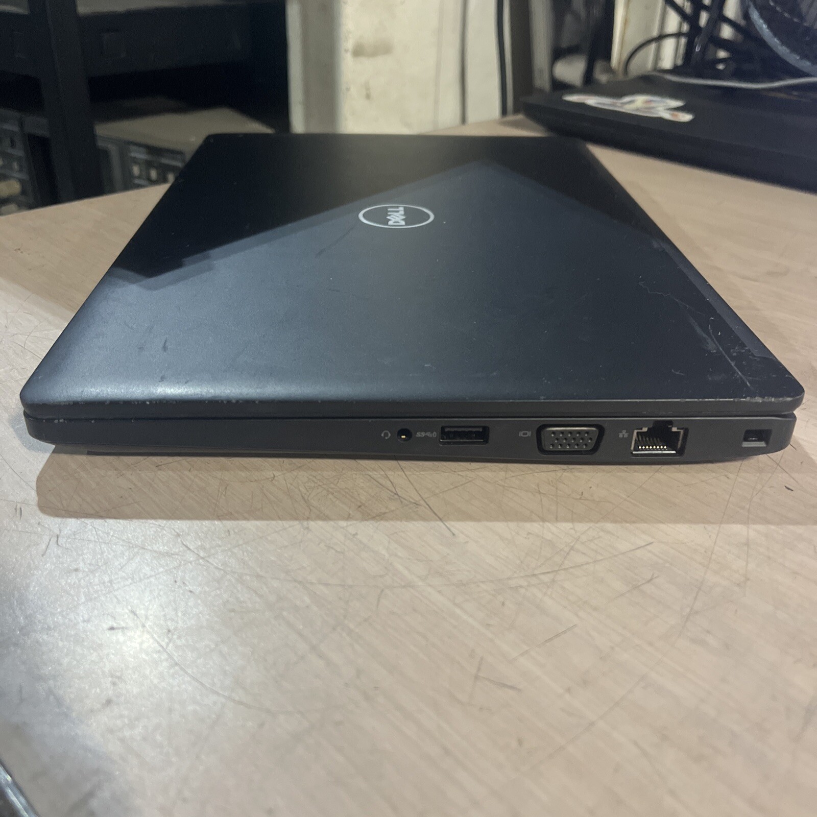 DELL LATITUDE 5280 INTEL CORE I3-7100U 2.40GHZ 8GB RAM NO HD .