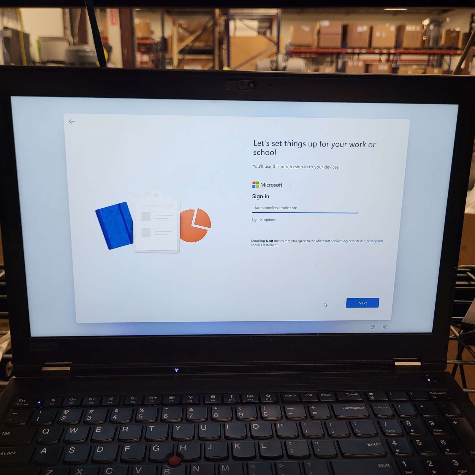 Scratched LCD Lenovo ThinkPad P52 Laptop Intel i7-8850H 2.6GHz 16GB 512GB No PSU