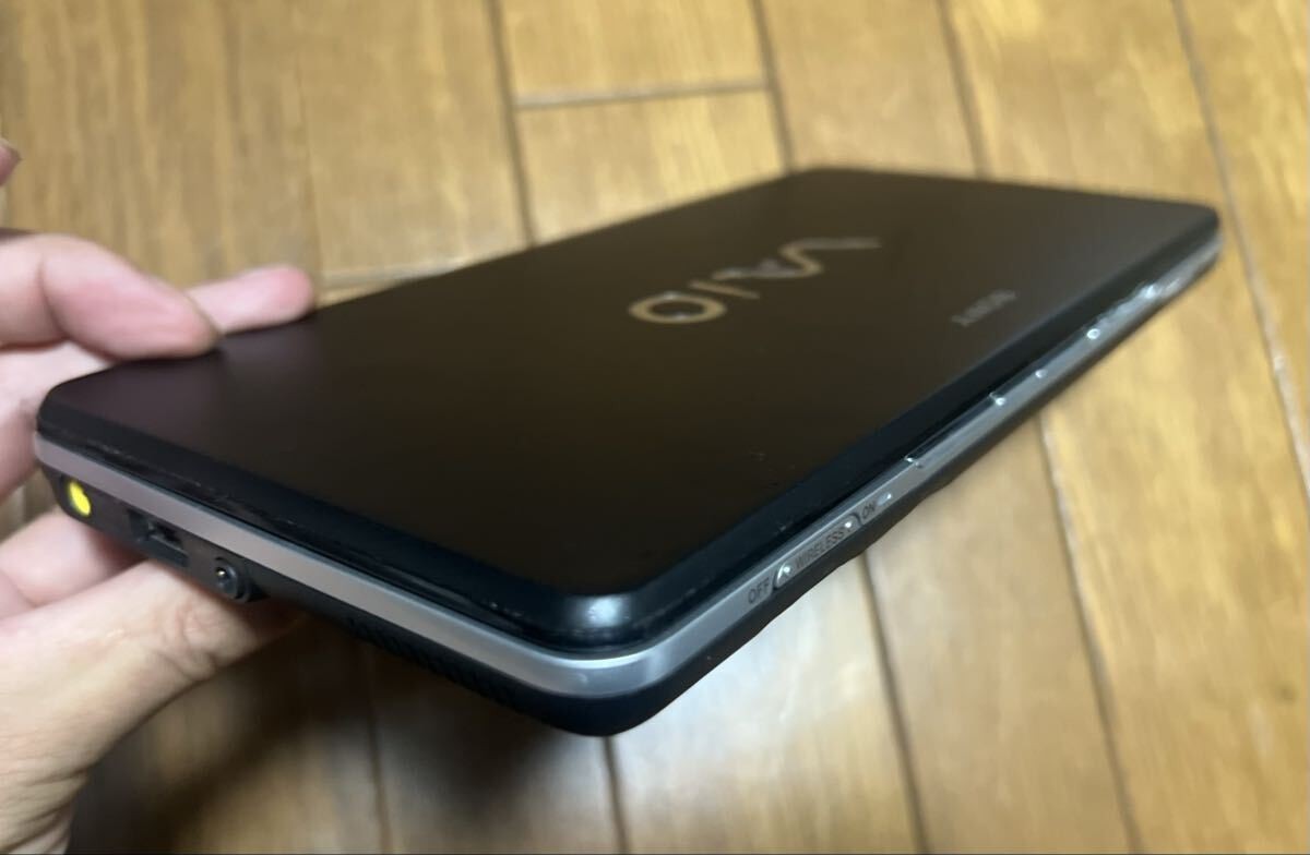 Ultra-Portable SONY VAIO Type P VGN-P92LS Atom Z550 2GB SSD 64GB 8″ UWXGA Win 7