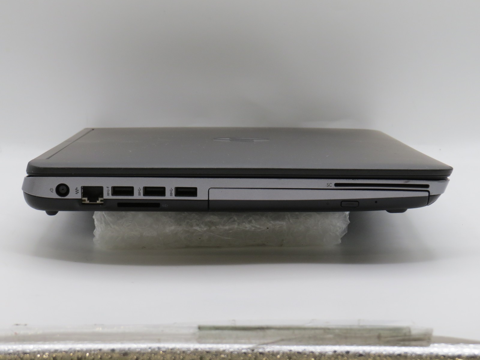 HP ProBook 650 G1 i7-4800MQ @ 2.7GHz 8GB DDR3 15.6″ display No HDD/OS/AC