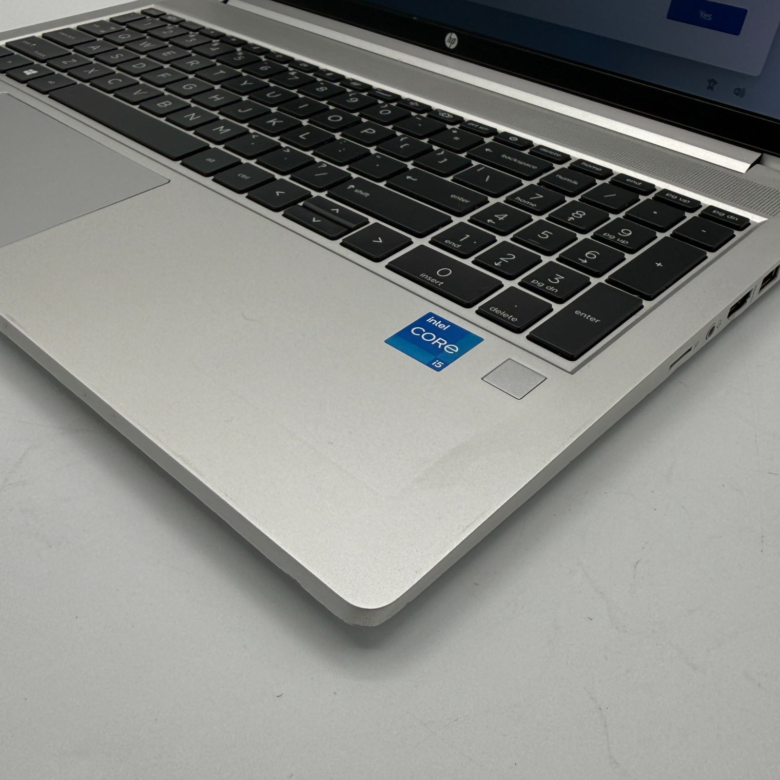 HP ProBook 450 G8 15.6″ i5-1135G7 16GB RAM 256GB SSD Win11 Pro USB-C FHD Dents